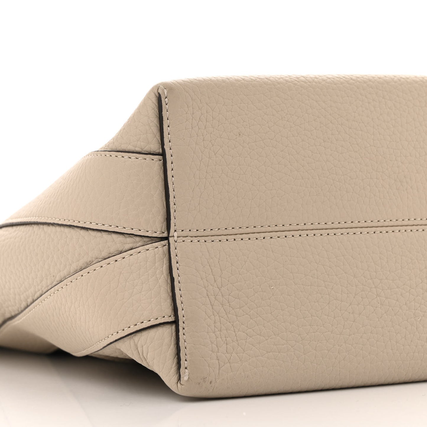Heavy Grain Bayswater North South Tote Chalk