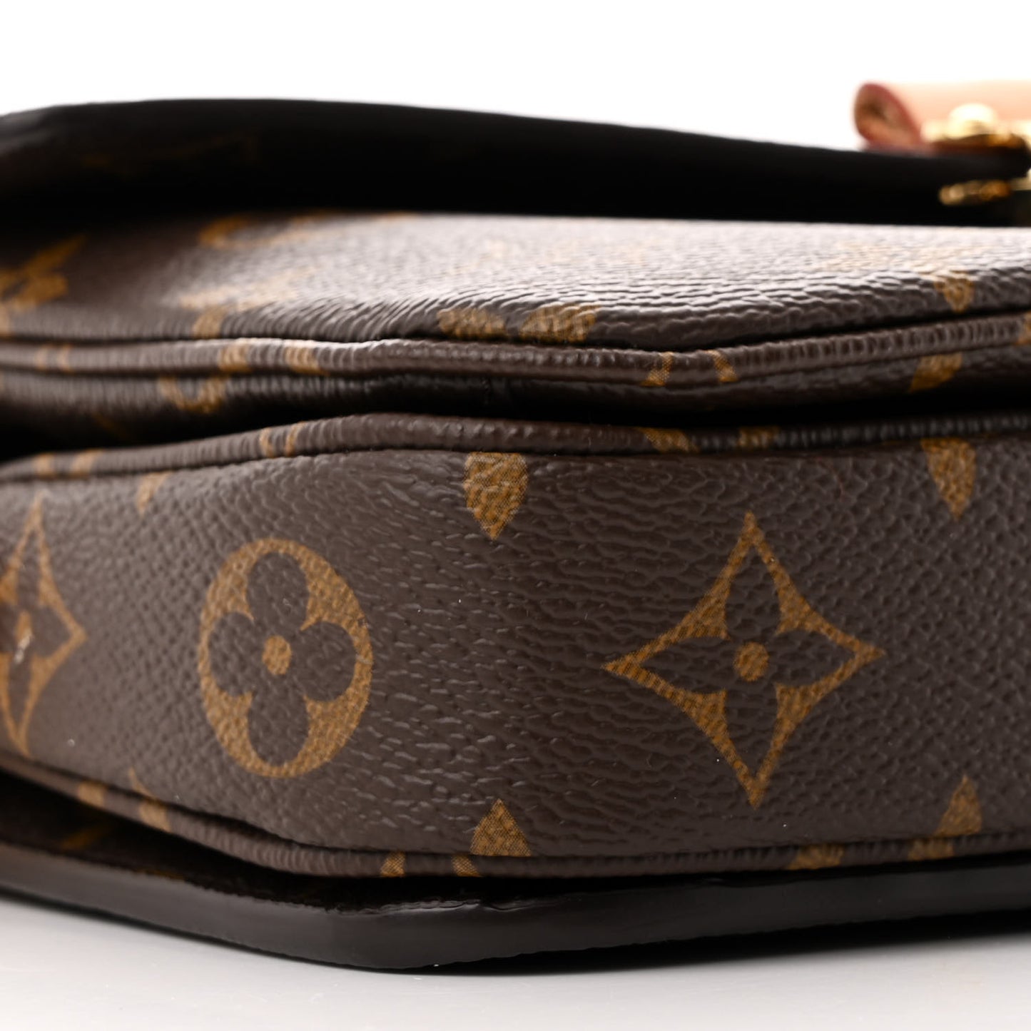 Monogram Pochette Metis East West