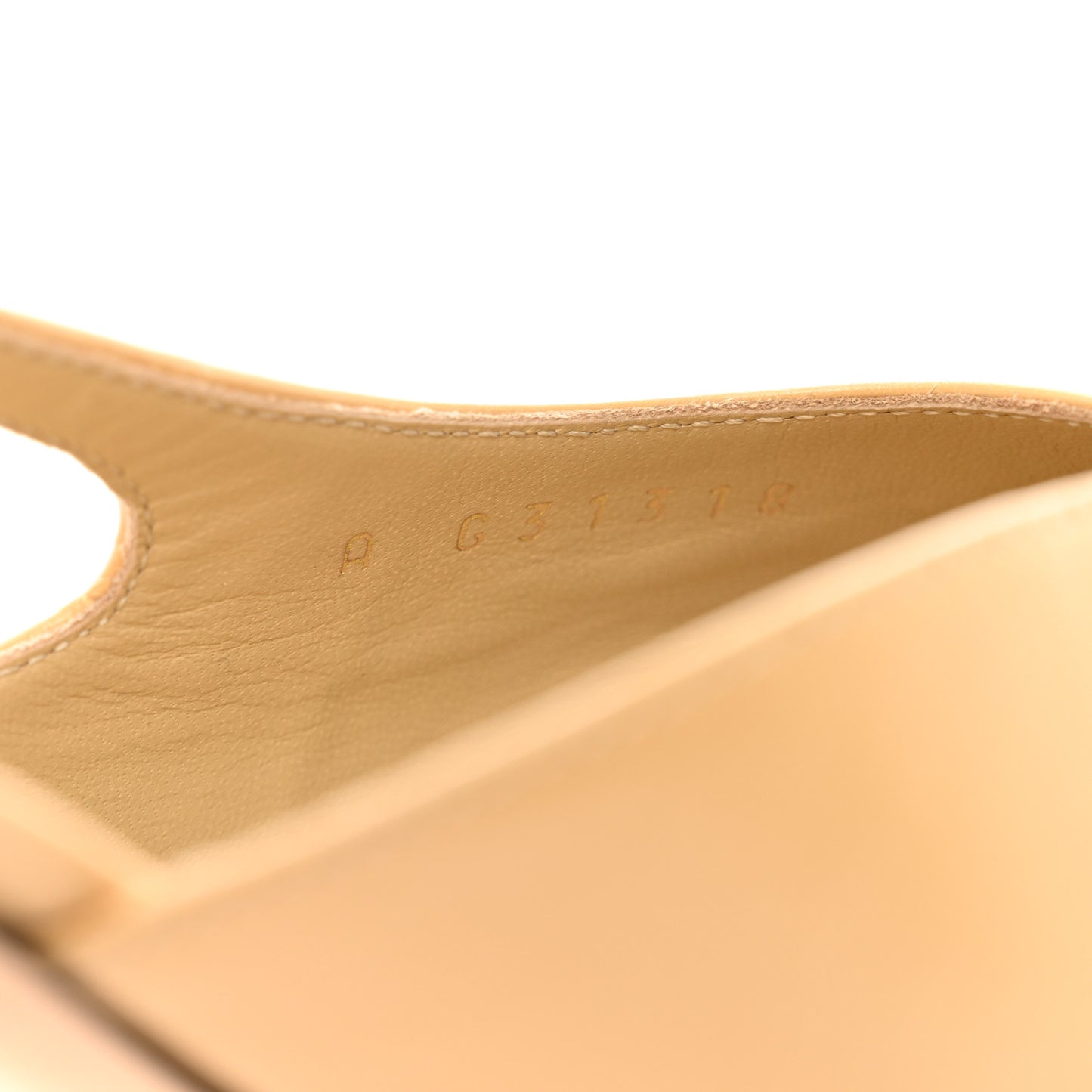 Goatskin Grosgrain Cap Toe CC Slingback Pumps 38 Beige Black
