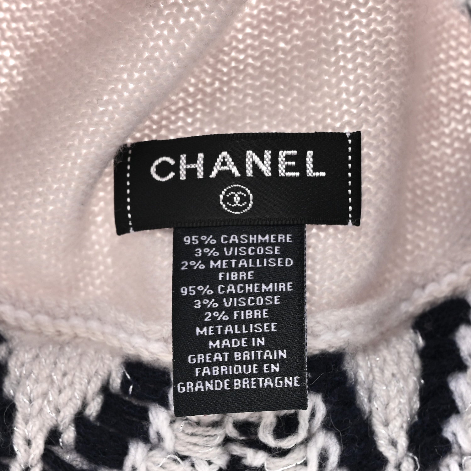 Chanel Cashmere Blend CC Beanie Hat With Gloves Set White Navy Blue 5 of 5