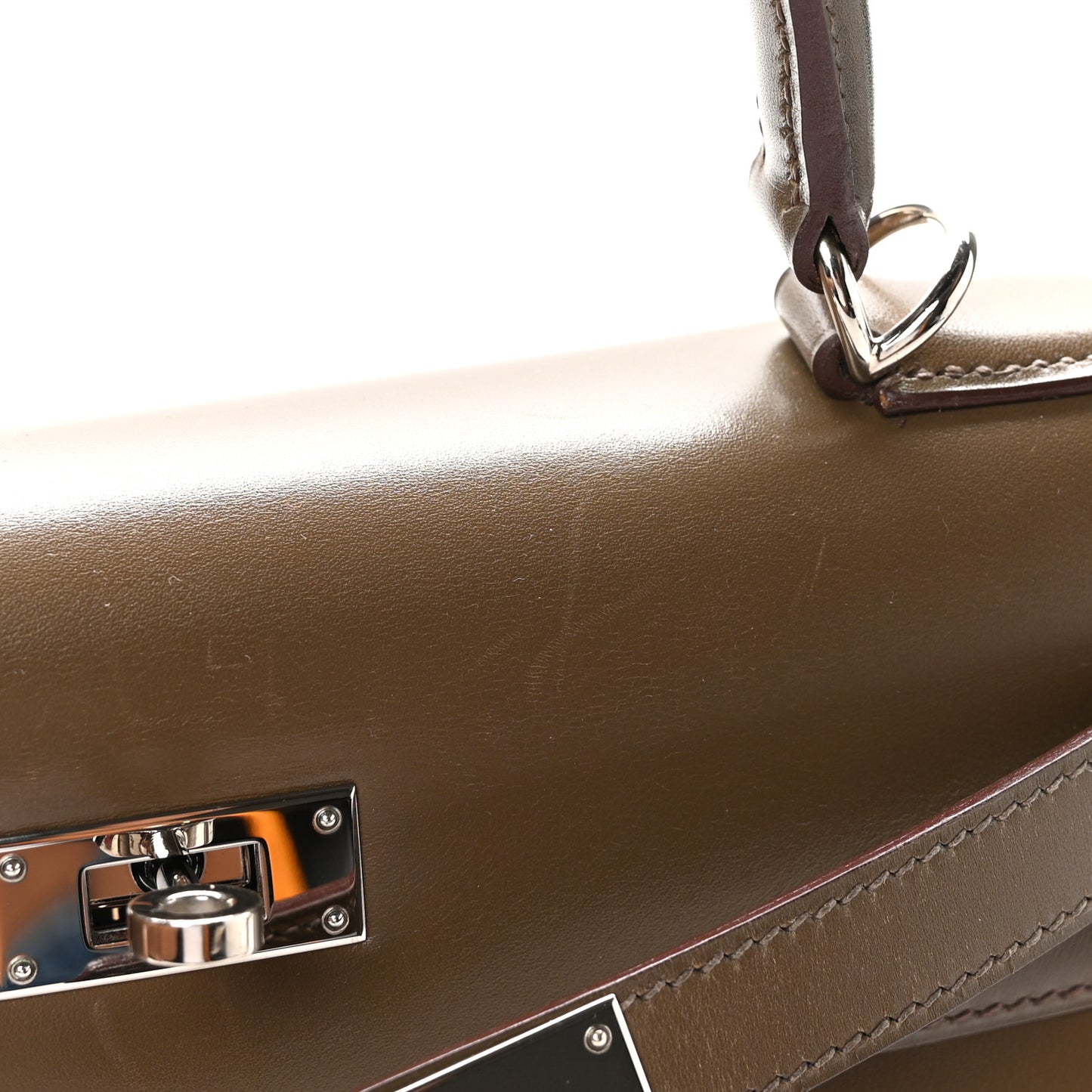 Box Kelly Sellier 28 Vert Olive