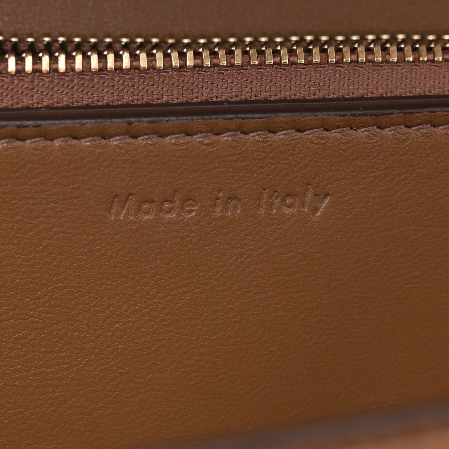 Box Calfskin Medium Classic Box Flap Bag Camel