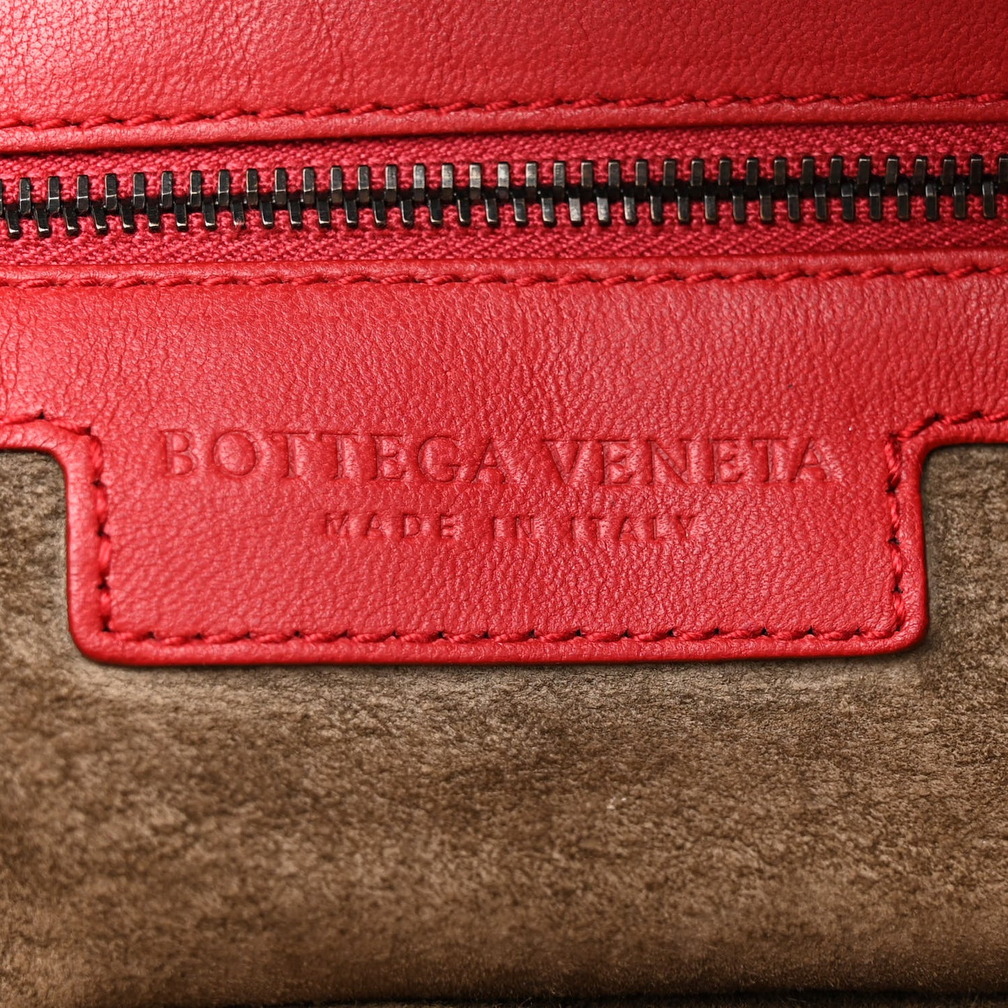 Nappa Intrecciato Large Veneta Hobo Red
