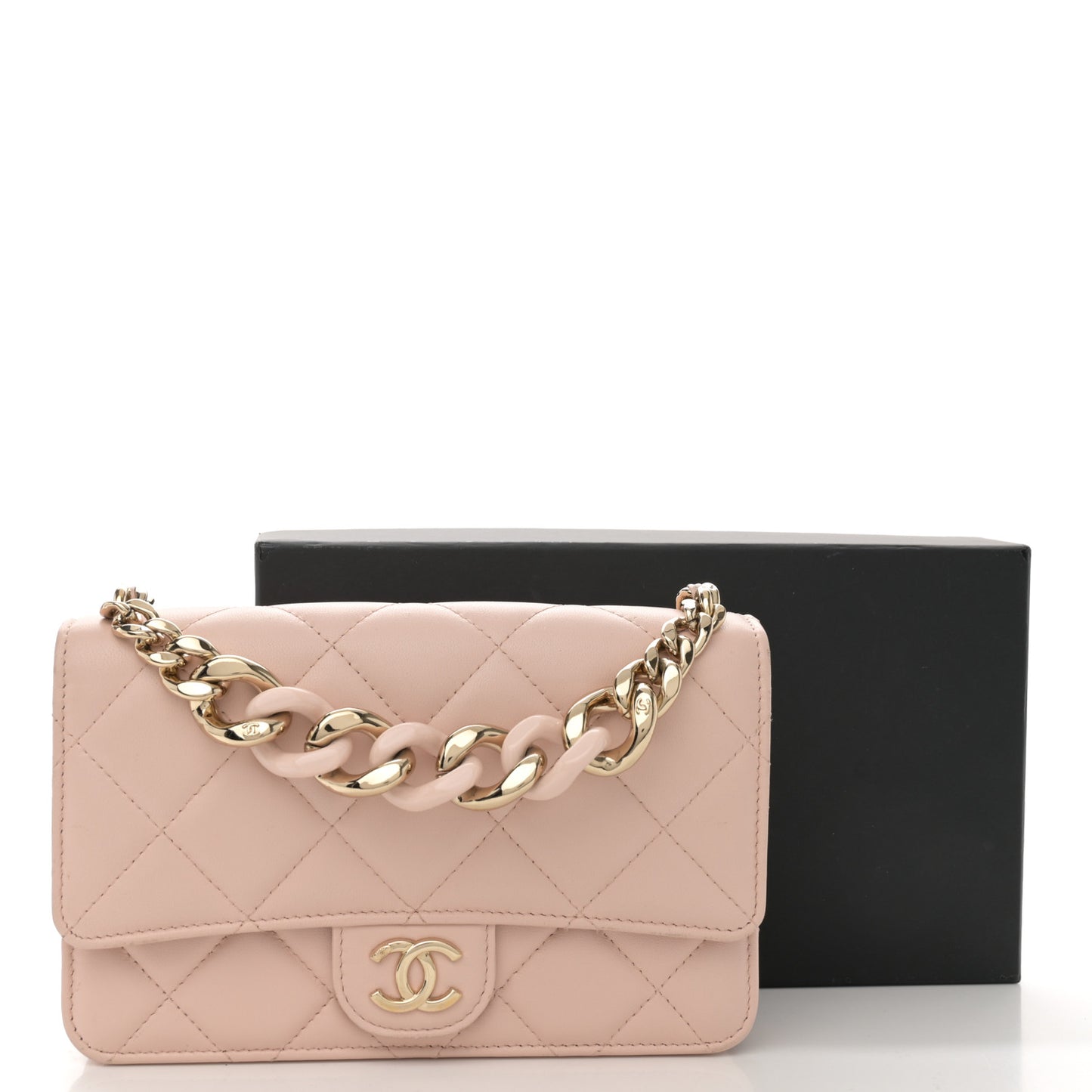 Lambskin Plexi Quilted Wallet On Chain WOC Light Beige