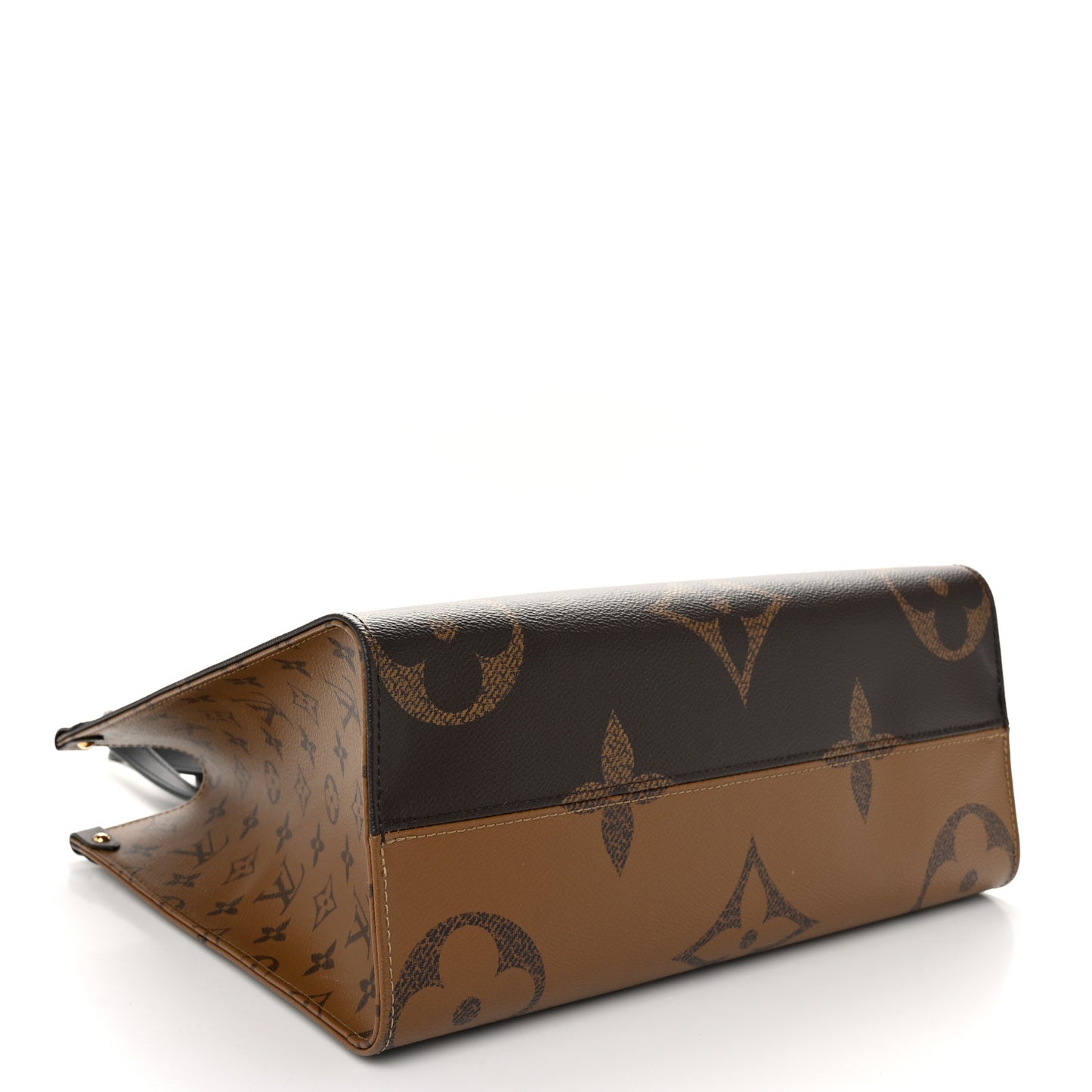 Reverse Monogram Giant Onthego MM