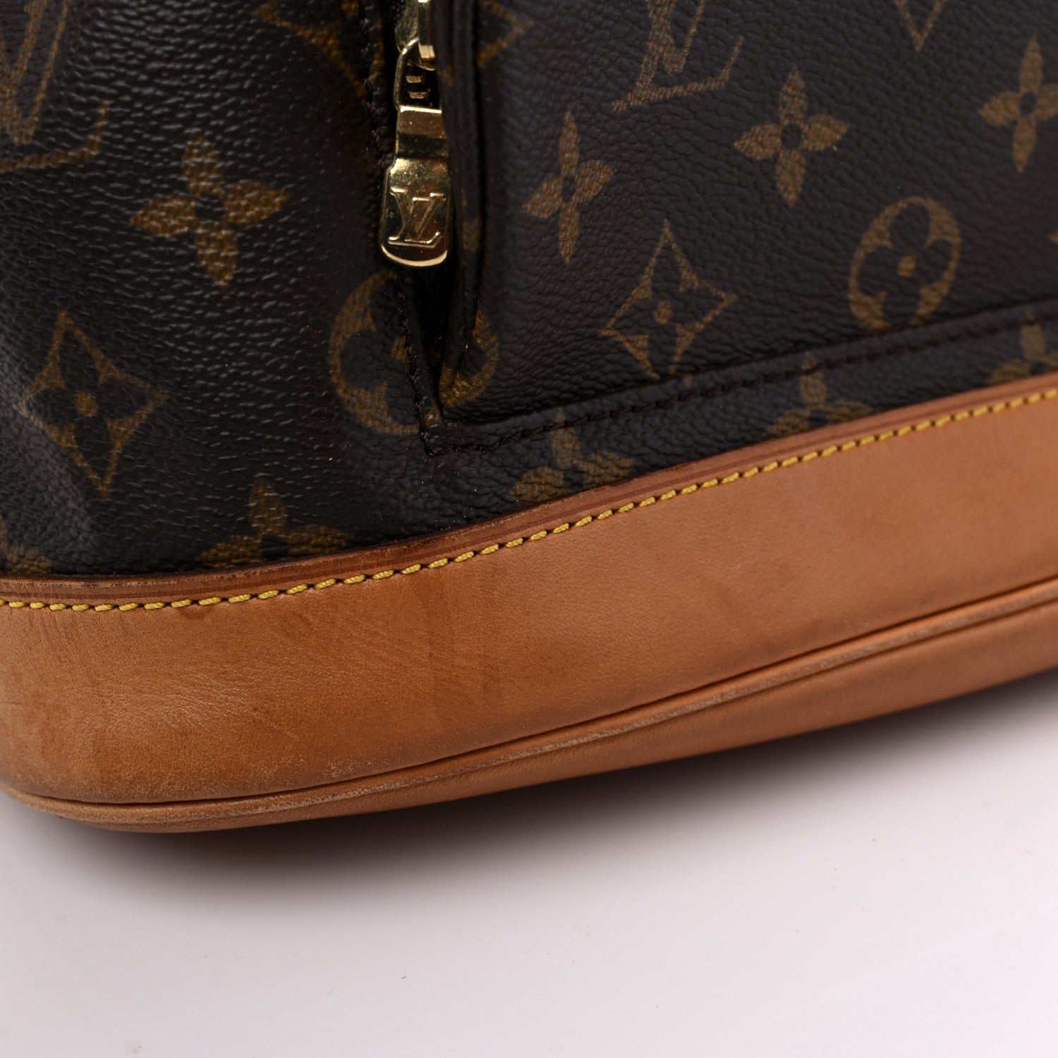 Louis Vuitton Monogram Montsouris MM Backpack 17 of 19