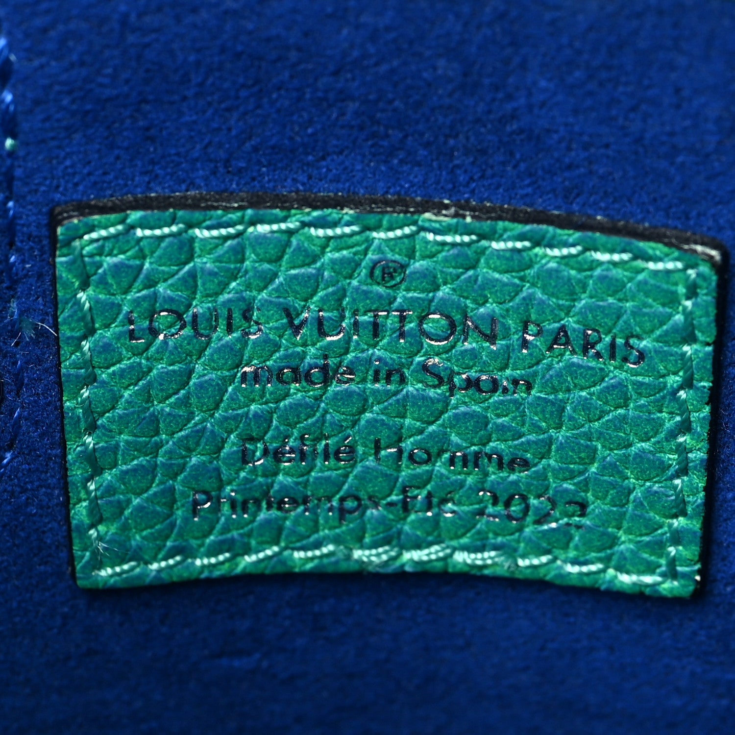 Louis Vuitton Taurillon Illusion Sac Plat XS Bleu Vert 5 of 6