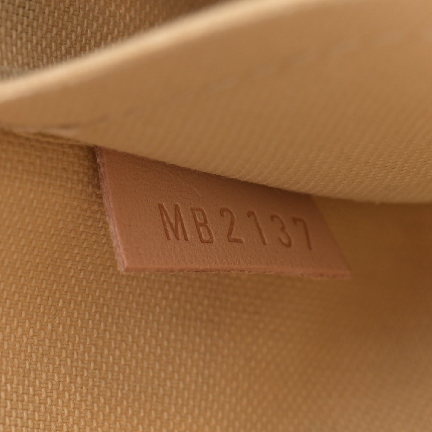 Damier Azur Pochette Accessories NM