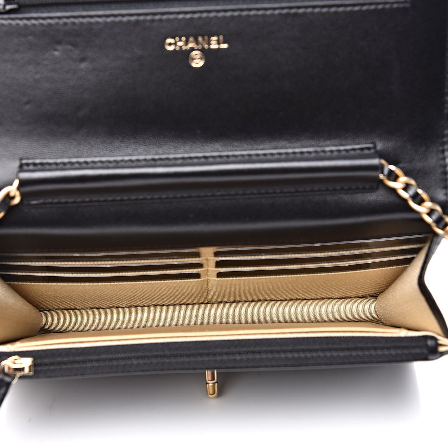Lambskin Quilted CC Pearl Crush Wallet on Chain WOC Black