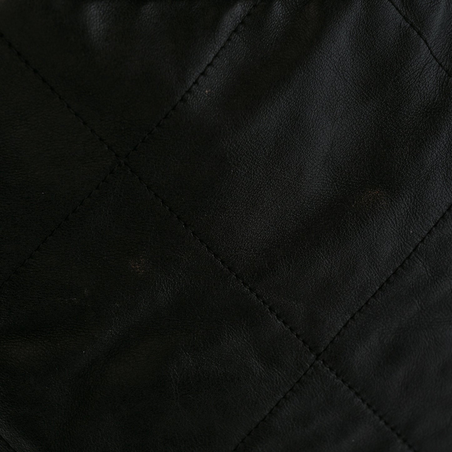 Shiny Calfskin Quilted Small Chanel 22 Black