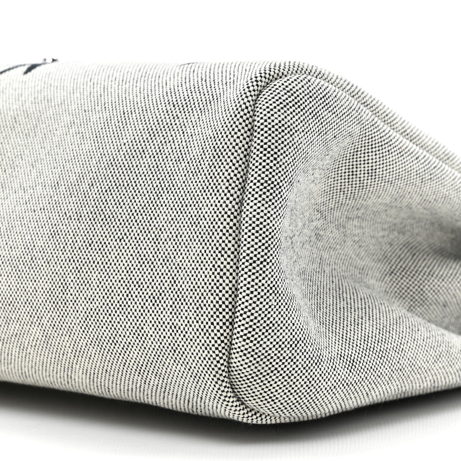 Hermes H Plume Canvas Vache Hunter Circuit Rider Hobnailed Herbag Zip Retourne 31 PM Black Ecru 9 of 11