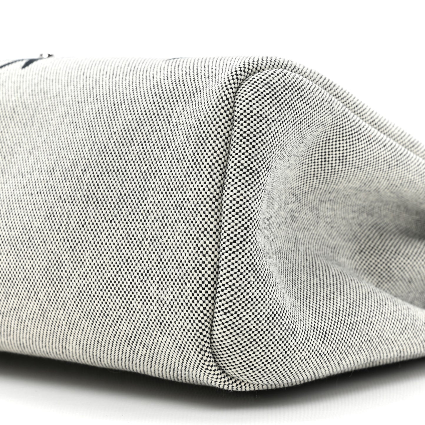 H Plume Canvas Vache Hunter Circuit Rider Hobnailed Herbag Zip Retourne 31 PM Black Ecru