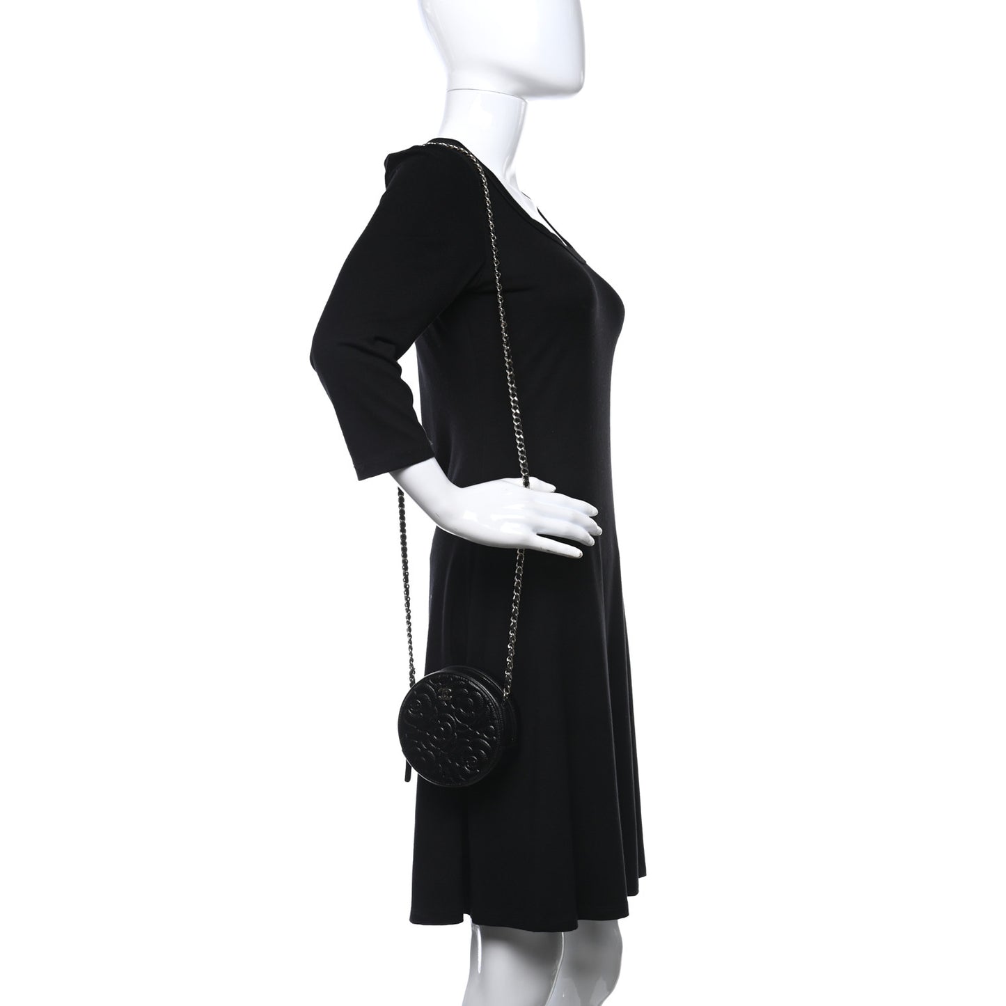 Caviar Camellia Embossed Round Clutch With Chain Black