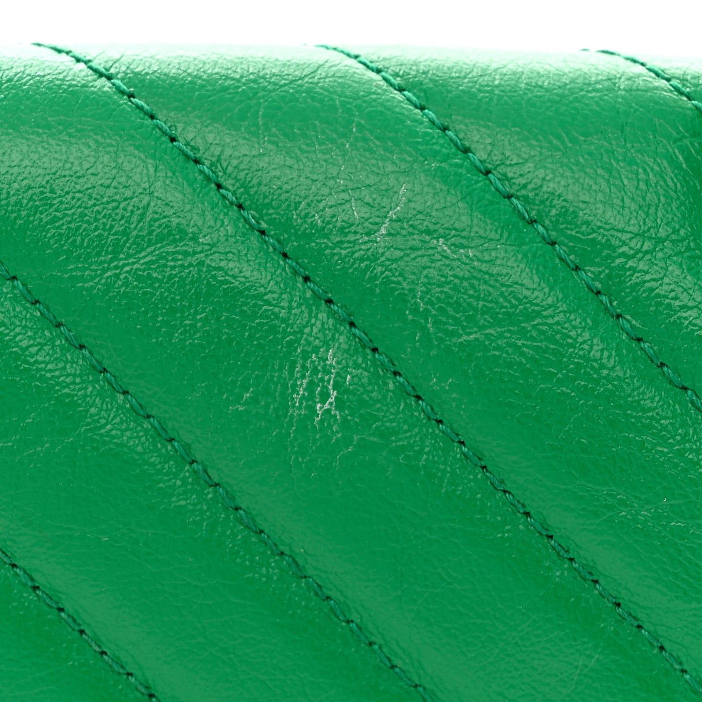 Azalea Calfskin Enamel Matelasse Diagonal Small Torchon GG Marmont Shoulder Bag New Shamarock Emerald
