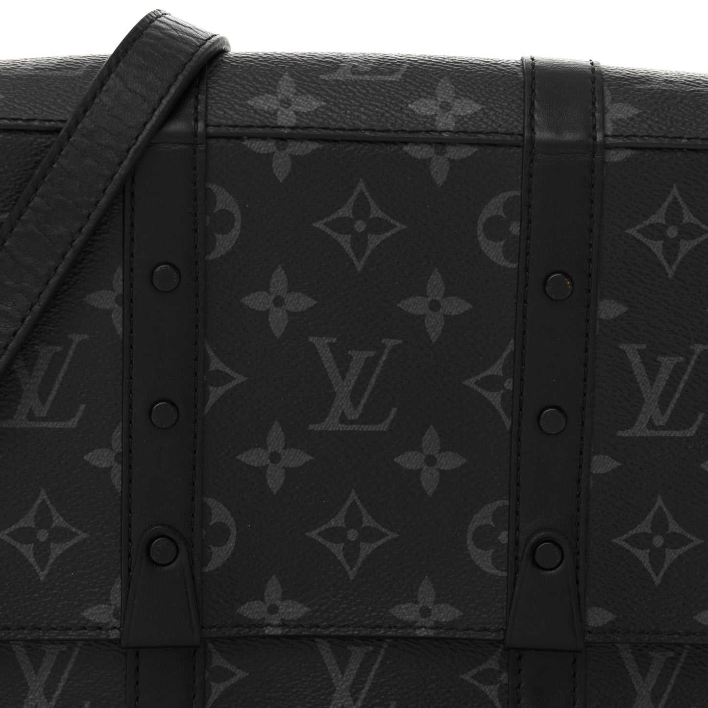 Monogram Eclipse Trunk Messenger