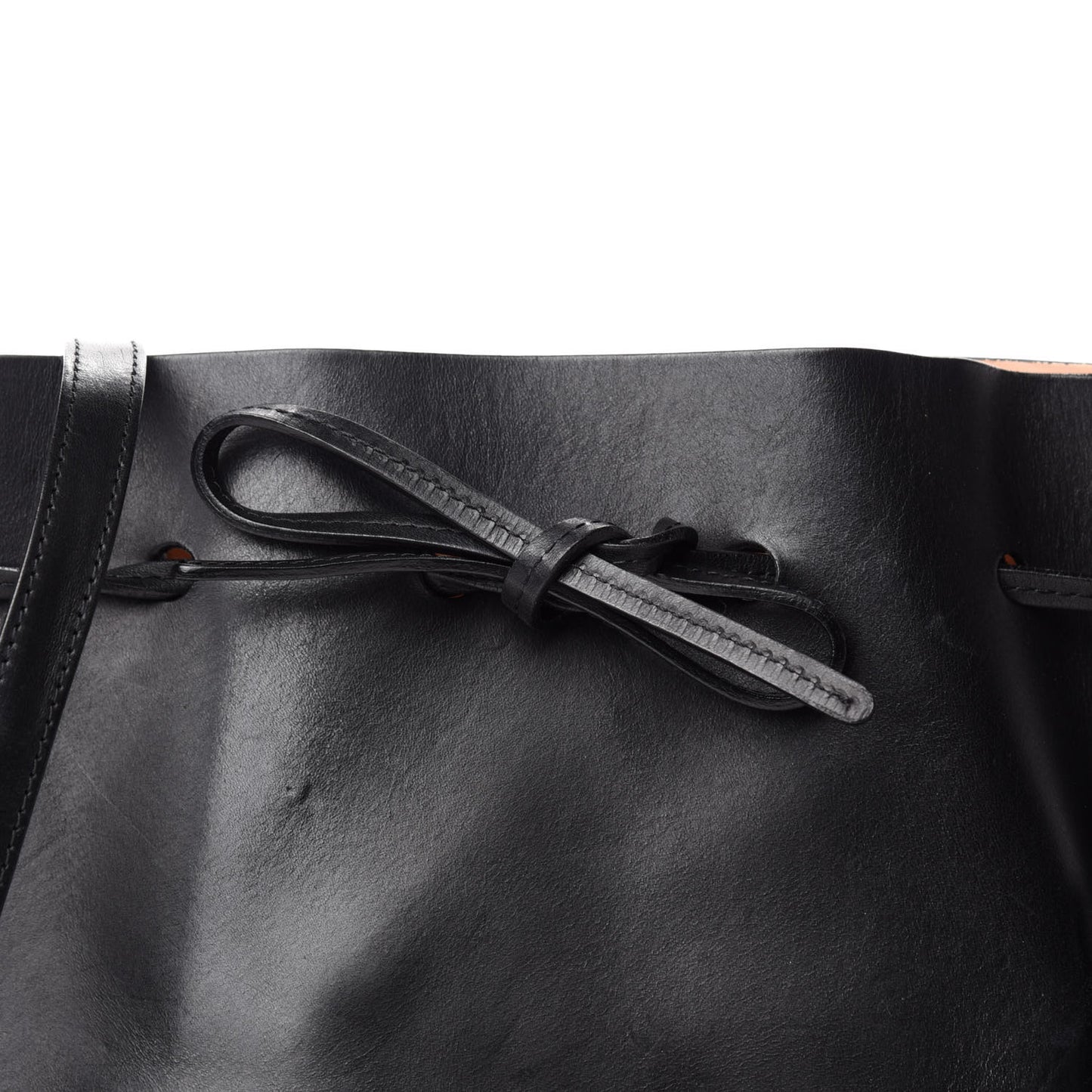 Vegetable Tanned Calfskin Bucket Bag Black Ballerina
