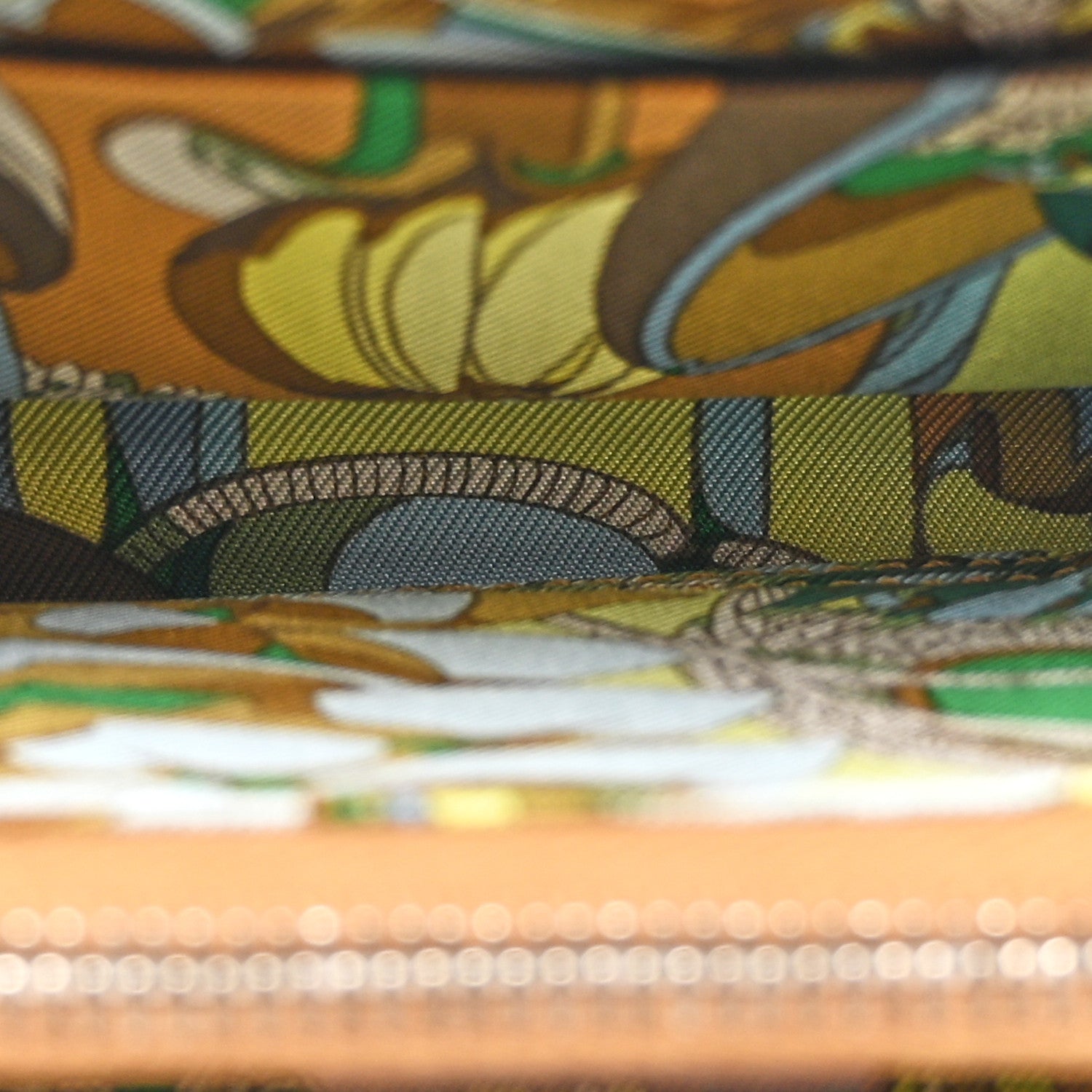 Hermes Epsom Silk'in Compact Wallet Gold 5 of 8