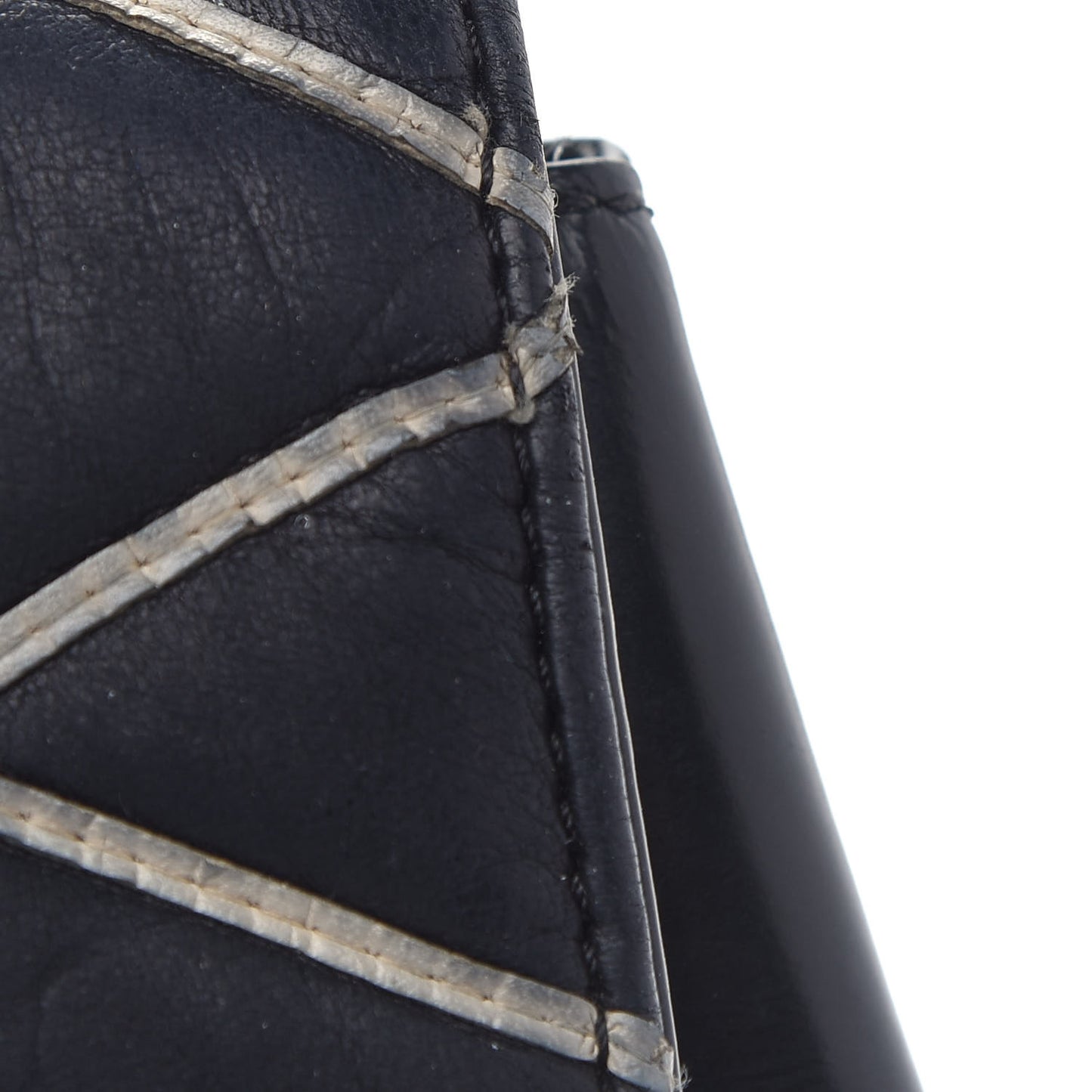 Lambskin Malletage Pochette Flap Black