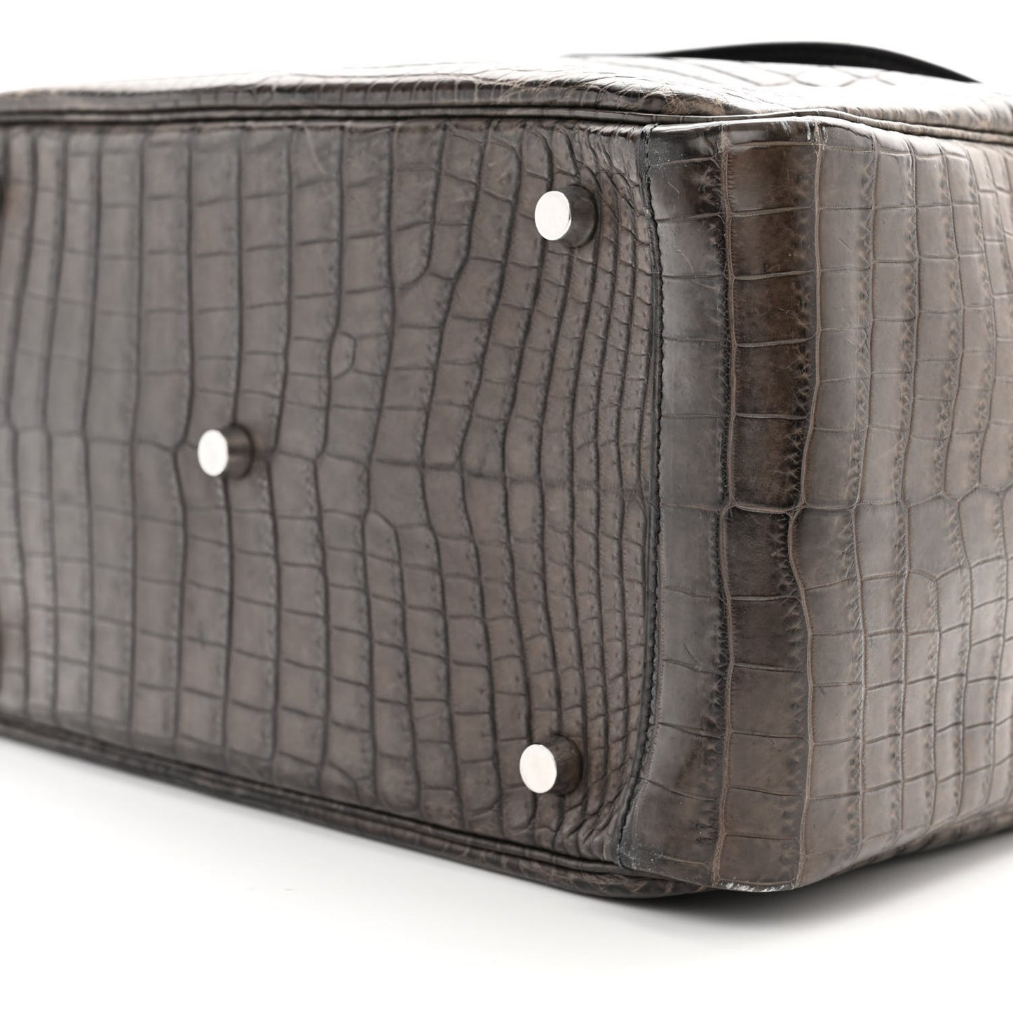 Matte Niloticus Crocodile Lindy 30 Gris Elephant