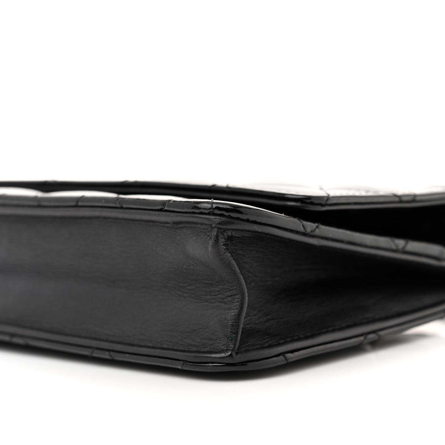 Patent Quilted Wallet On Chain WOC Black