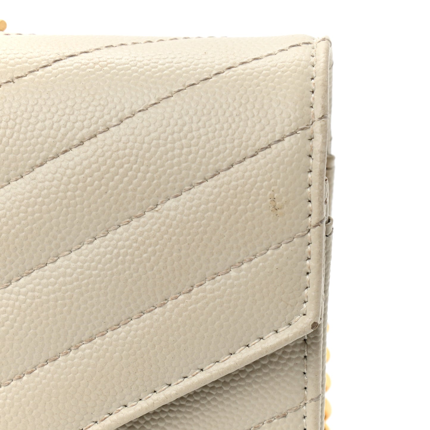 Grain De Poudre Matelasse Chevron Monogram Chain Wallet Crema Soft