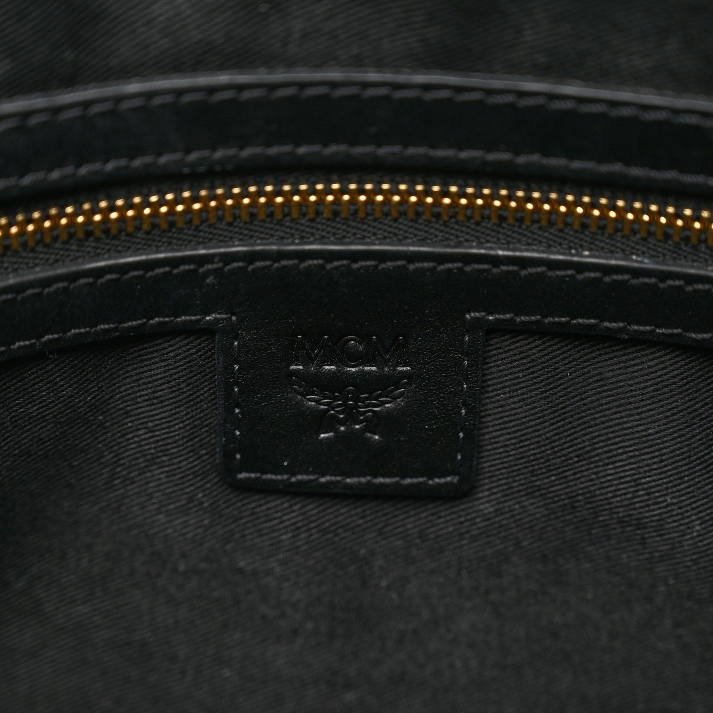 Gradation Visetos Zip Pouch Black Gold