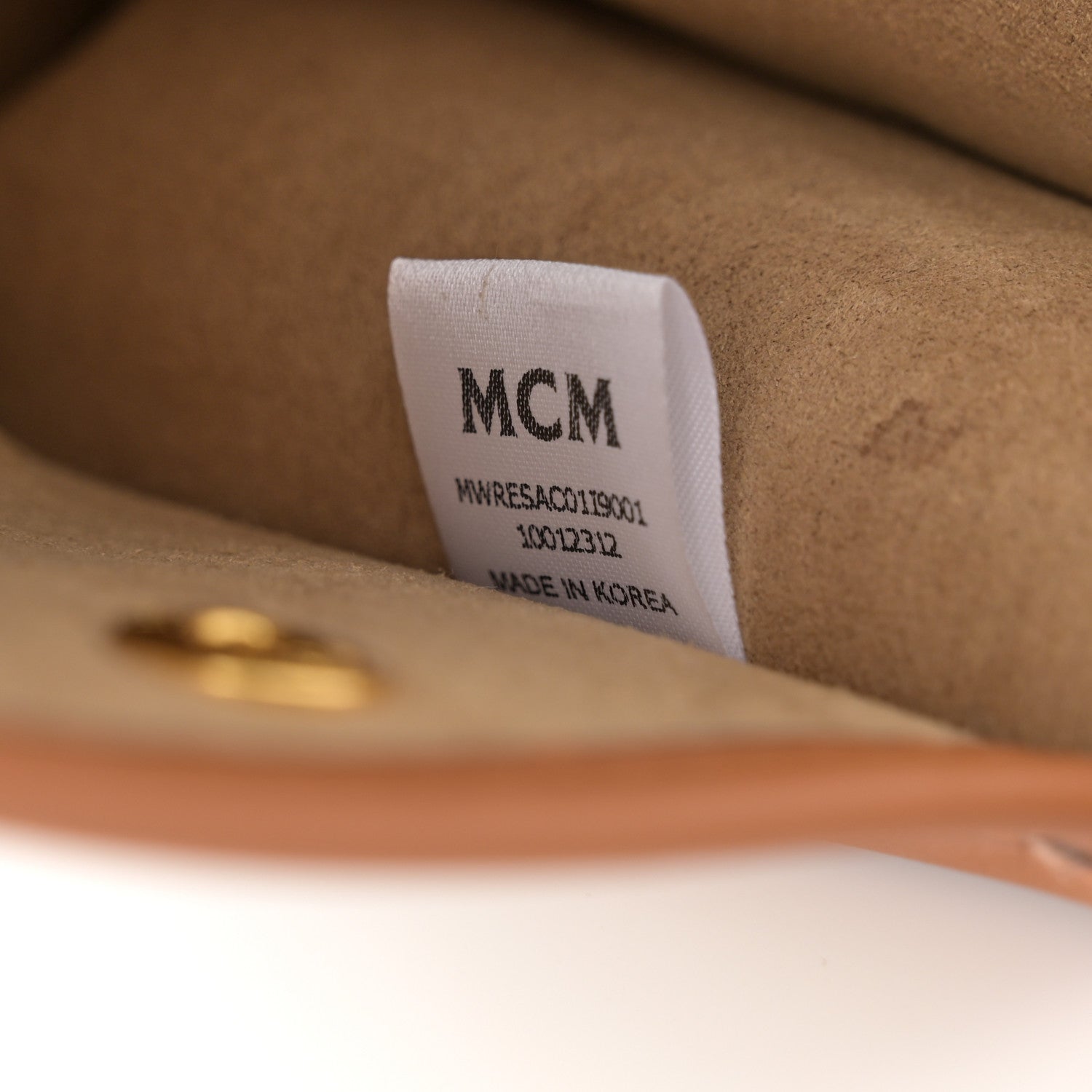 MCM Lauretos Nappa Small Himmel Crossbody Oatmeal 9 of 12