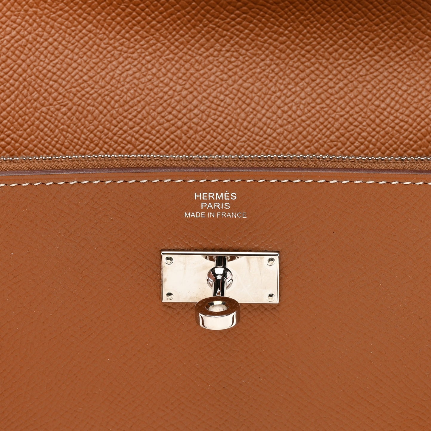 Epsom Kelly Longue Wallet Gold
