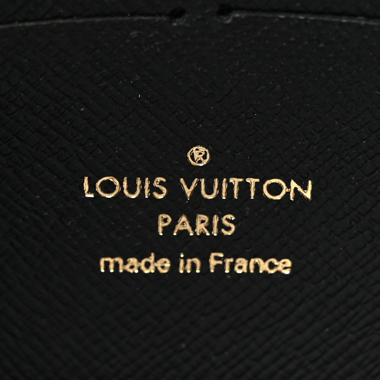 Epi Twist Belt Chain Wallet Black