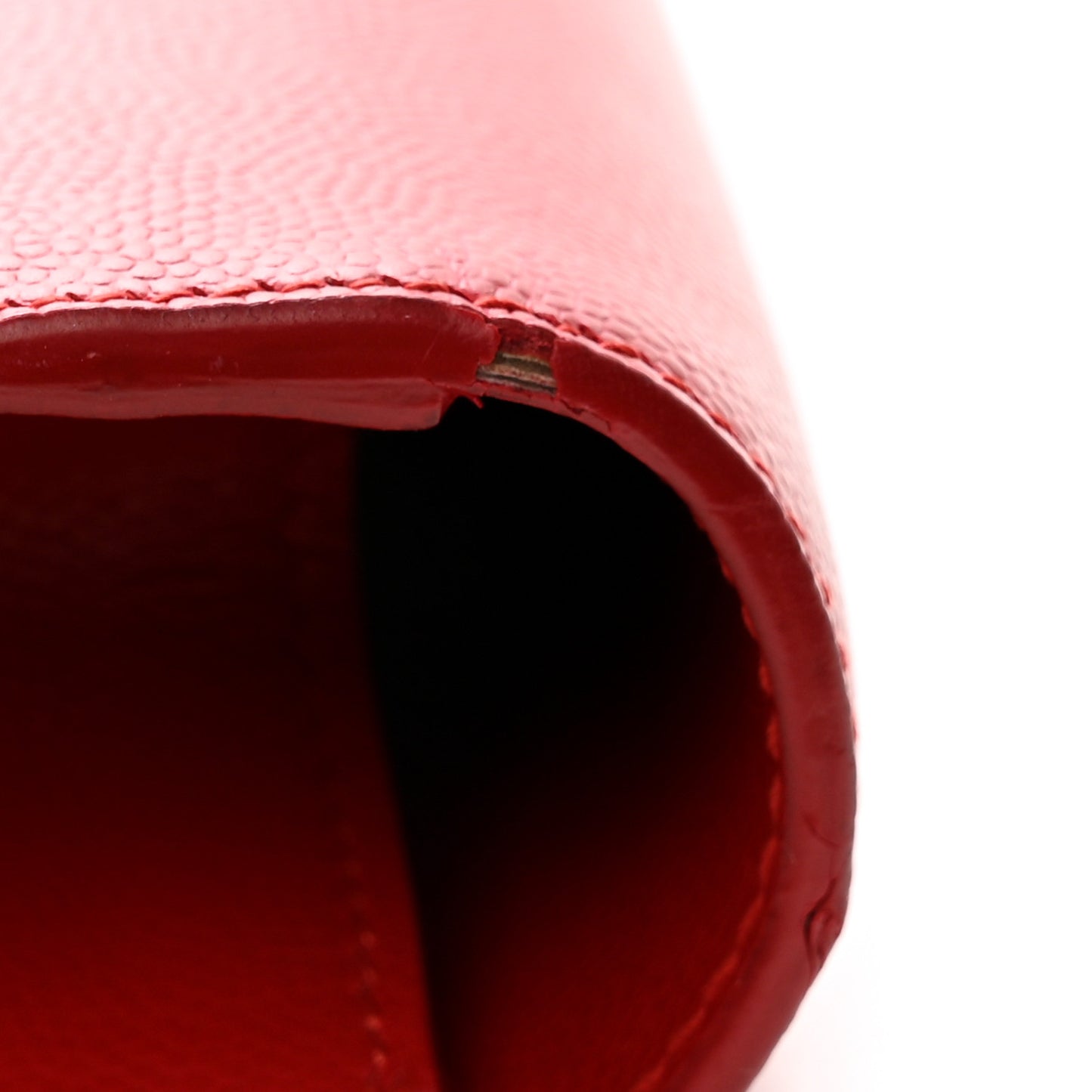 Grain De Poudre Monogram Cassandre Clutch Rouge Orient