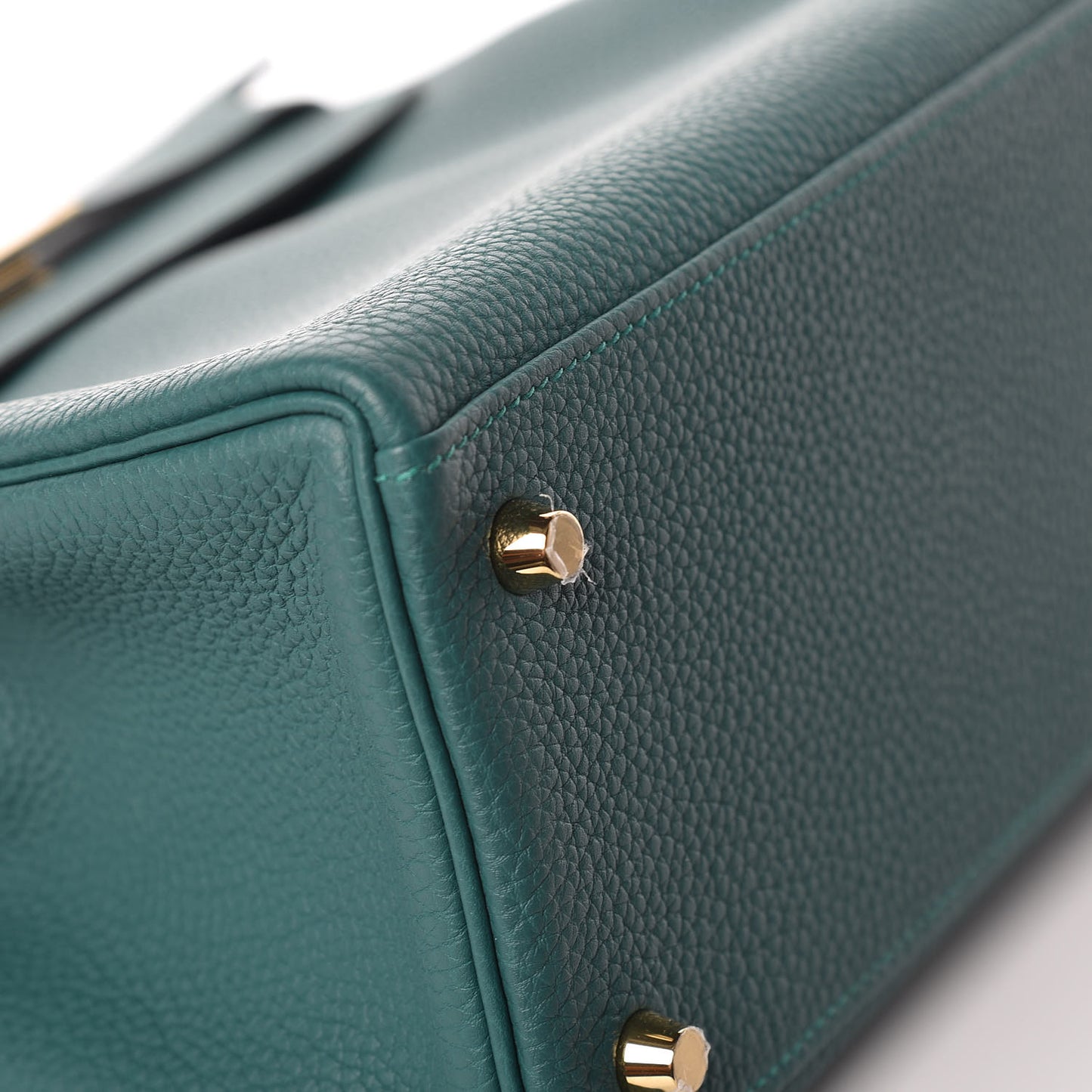 Togo Kelly Retourne 28 Malachite