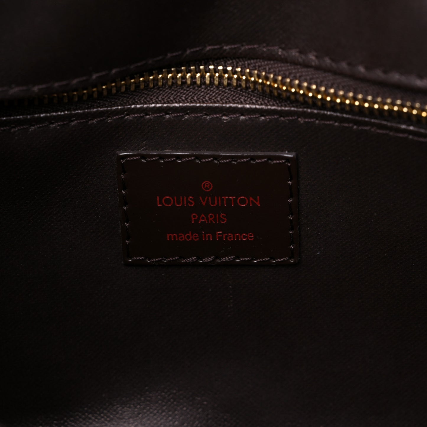 Damier Ebene Toiletry Bag 25