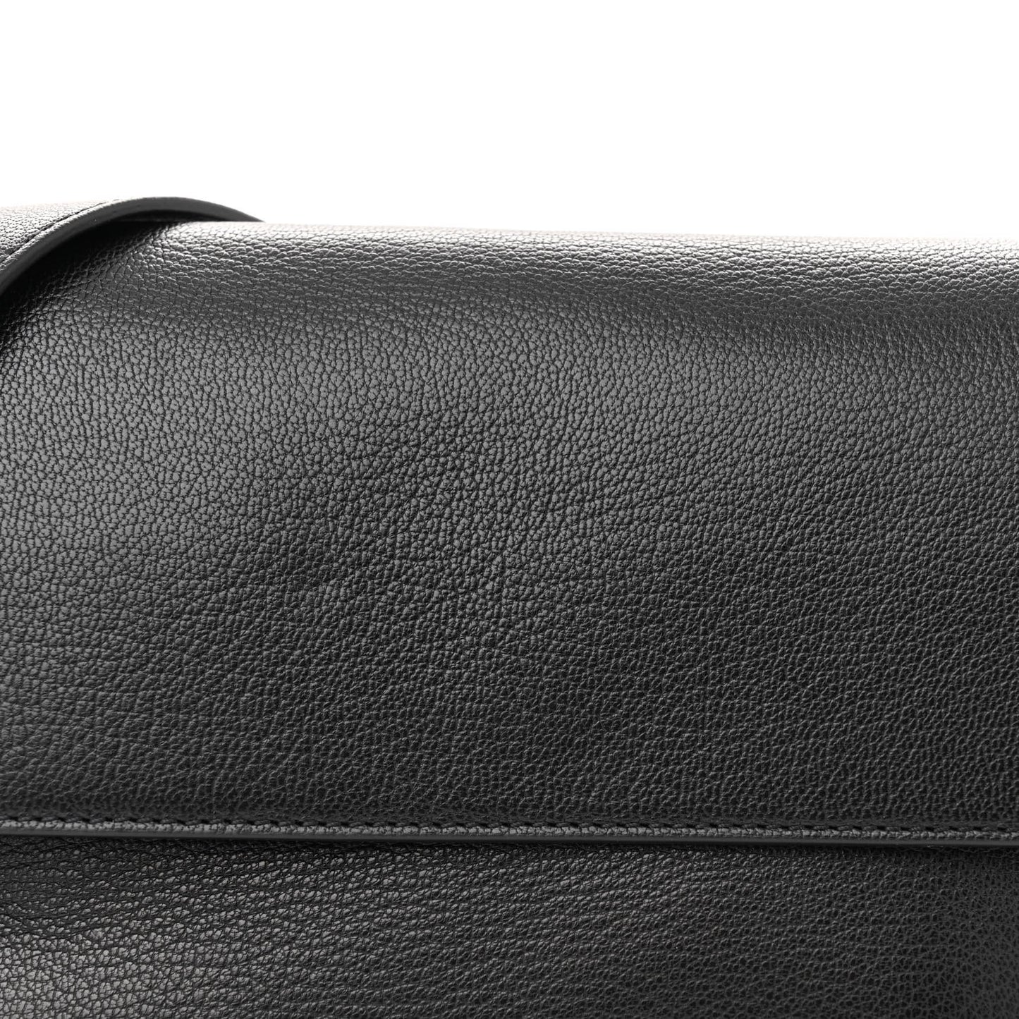 Grained Calfskin Le Capri Messenger Bag Black