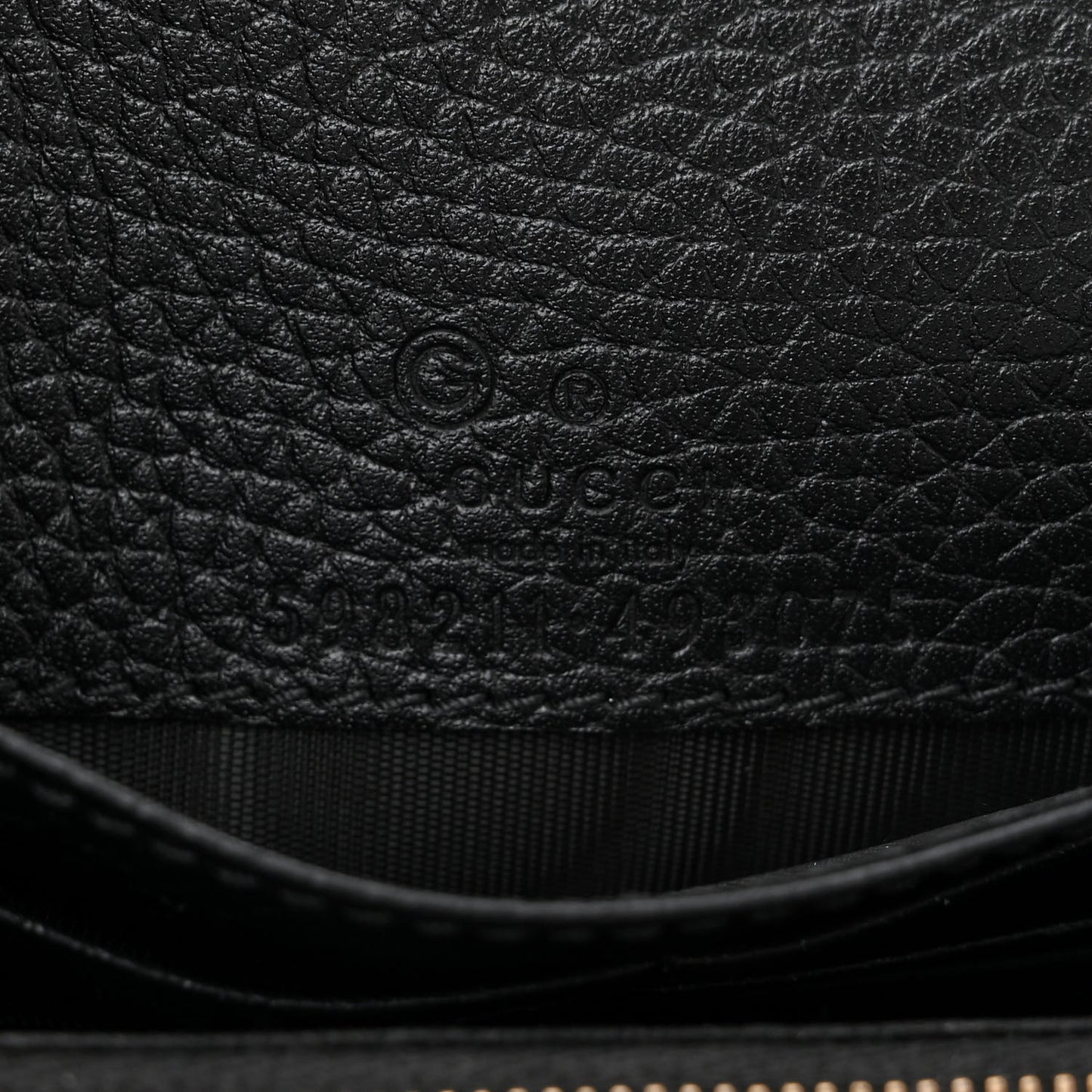 Pebbled Calfskin Soho Wallet On Chain Black
