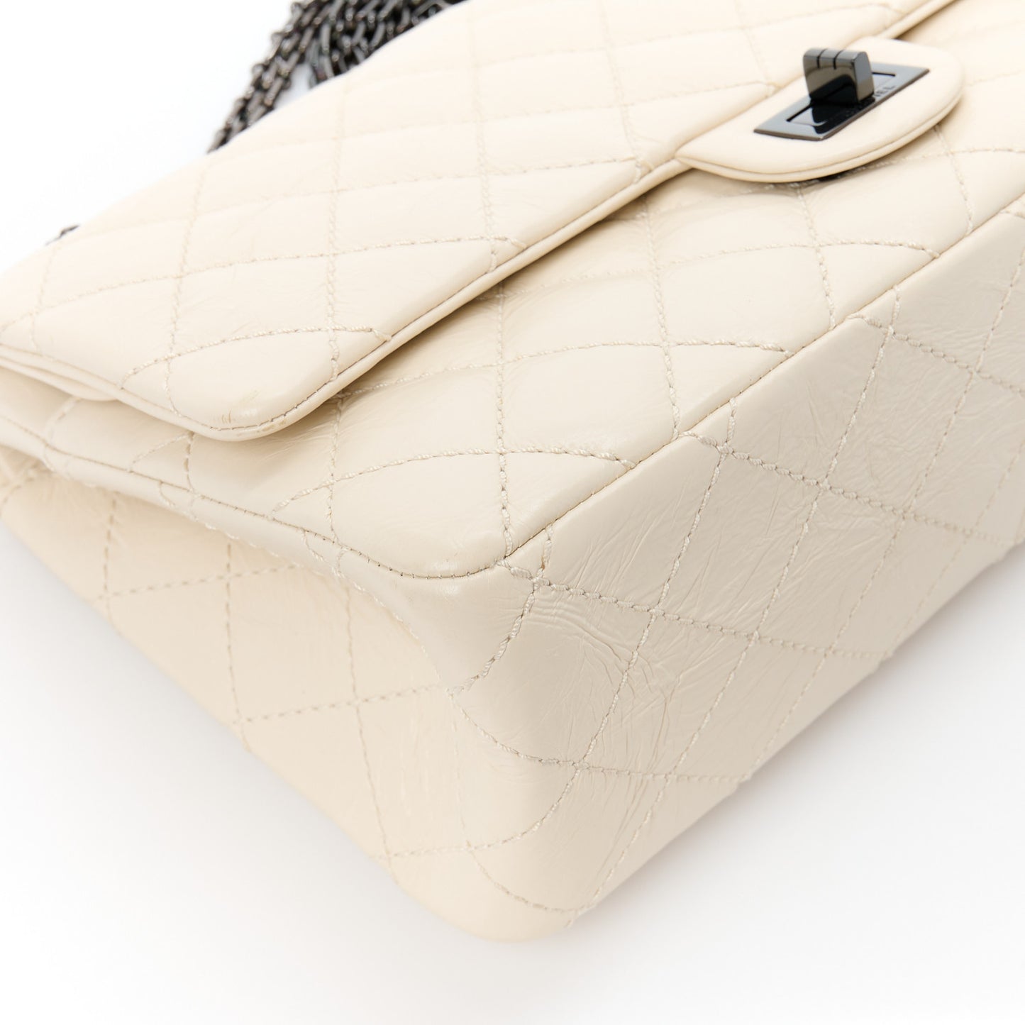 Aged Calfskin Quilted 2.55 Reissue 227 Flap White