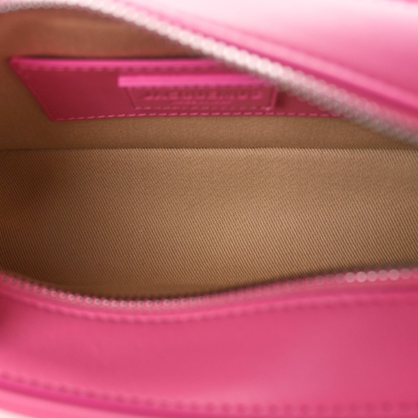 Smooth Calfskin Le Baneto Light Pink