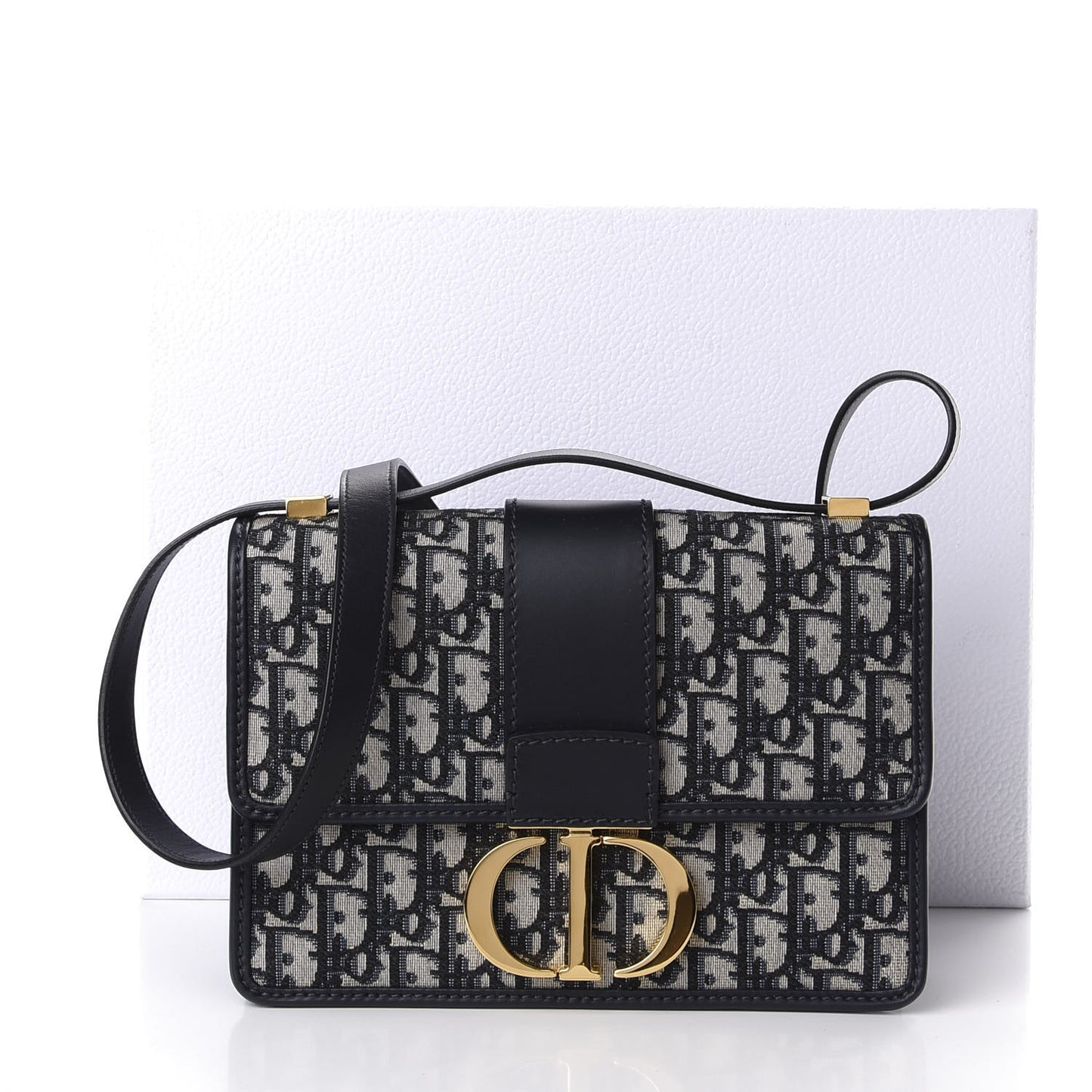 Oblique 30 Montaigne Flap Bag Blue