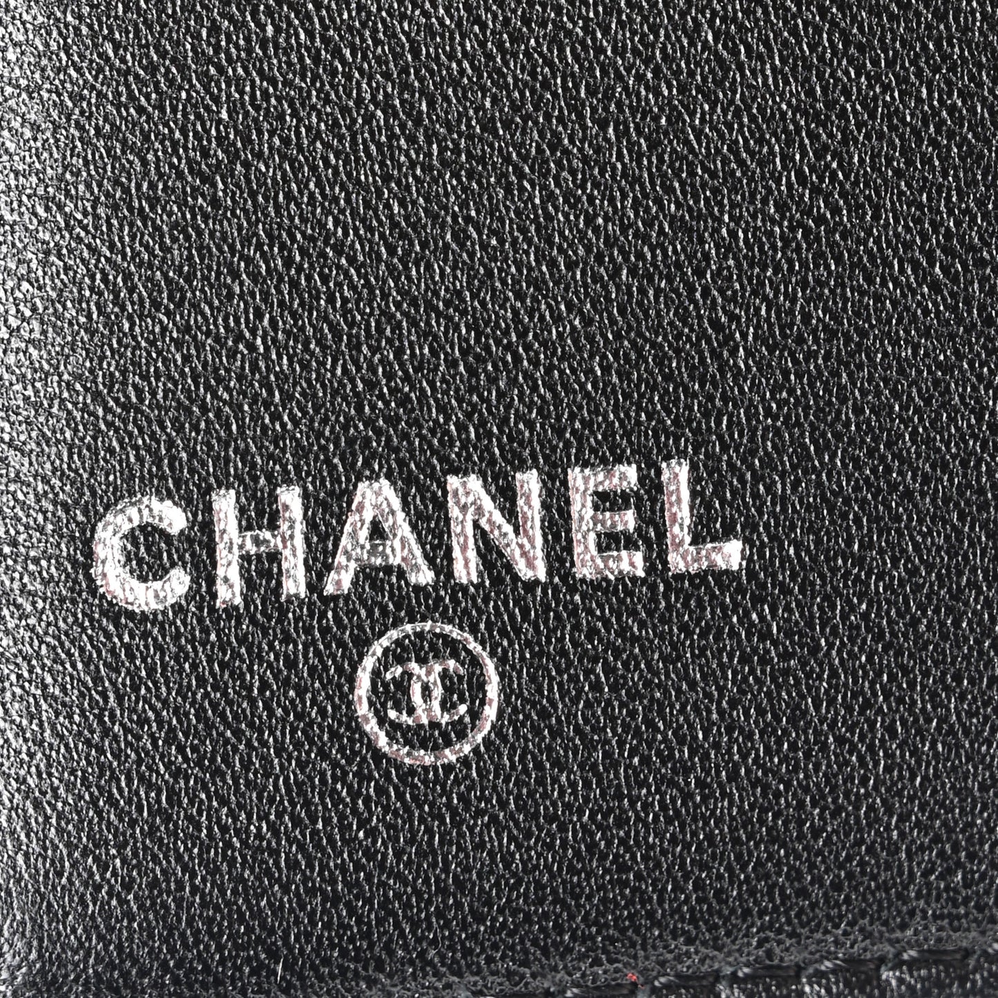 Patent Camellia Embossed Zipped Pocket Wallet Black