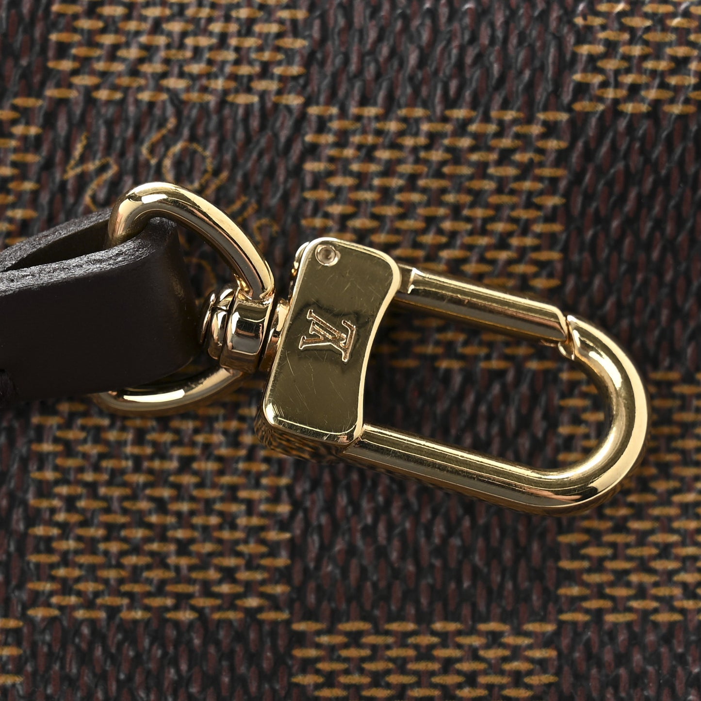 Damier Ebene Navona Pochette Accessories
