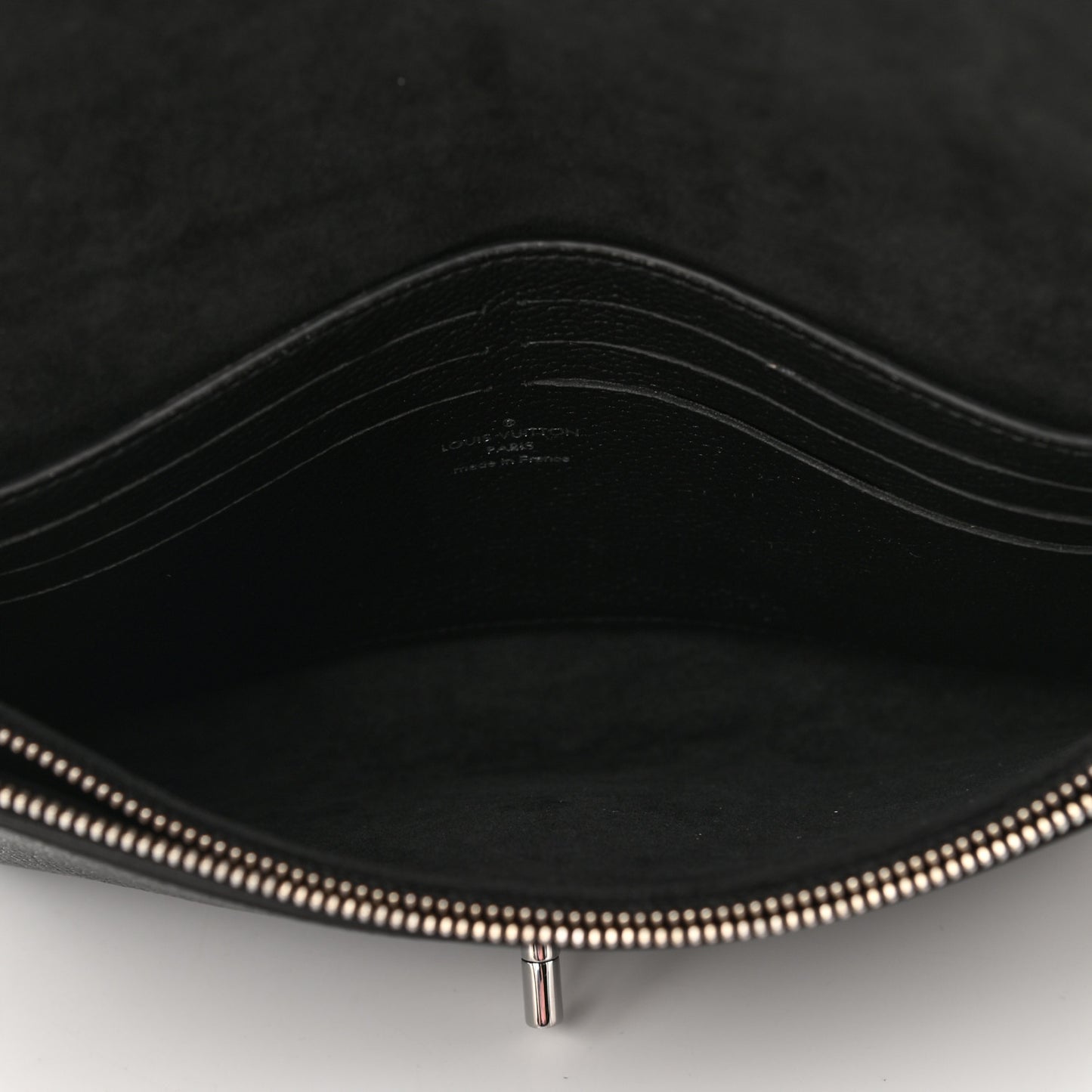 Soft Calfskin My Lockme Pochette Black