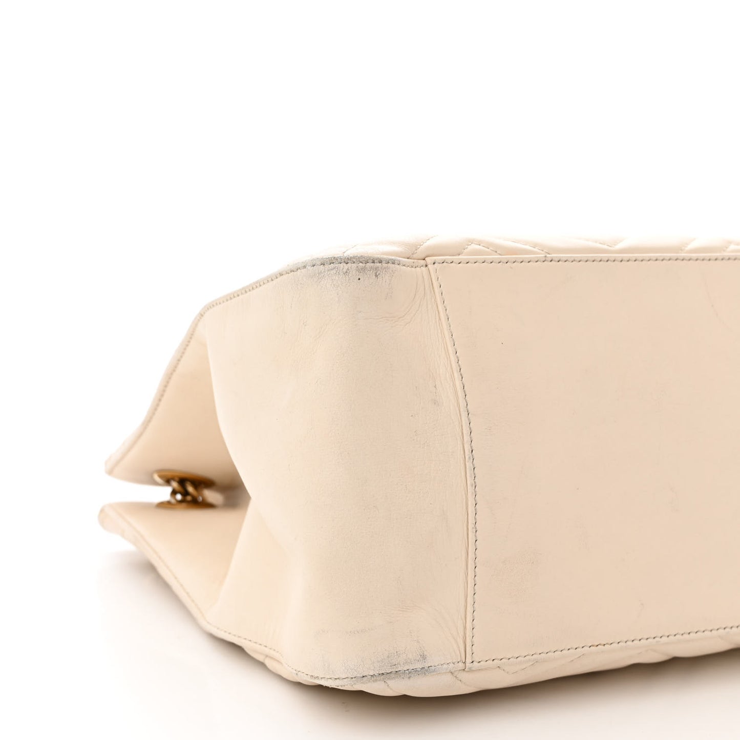 Calfskin Matelasse Medium GG Marmont Shoulder Tote Bag White