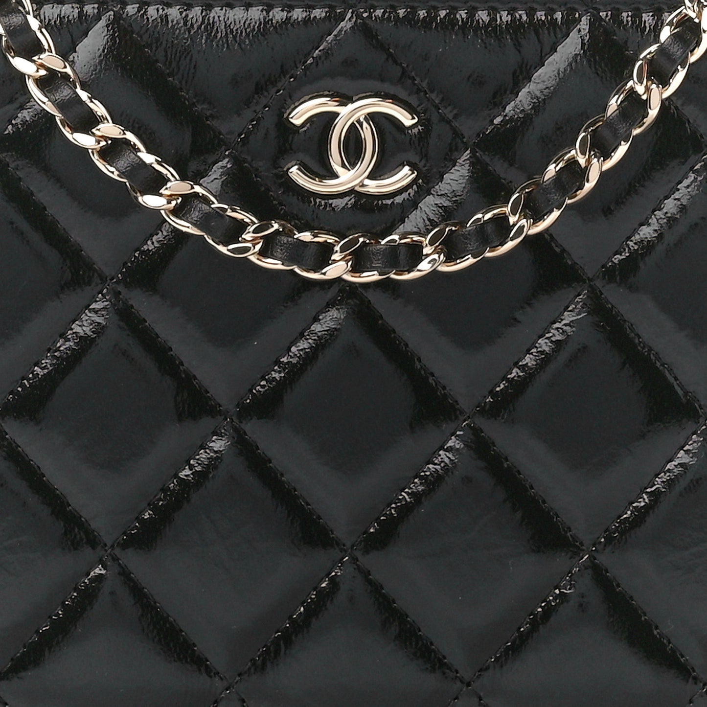 Shiny Lambskin Quilted CC Vanity Case Black