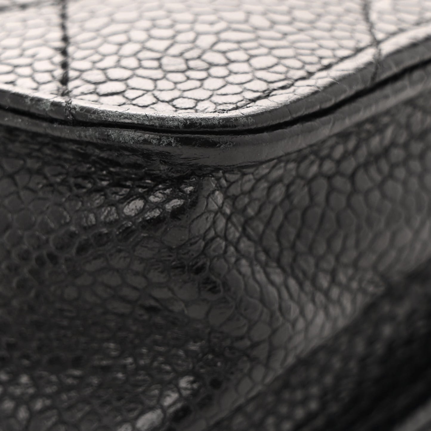 Caviar Quilted Wallet on Chain WOC Black