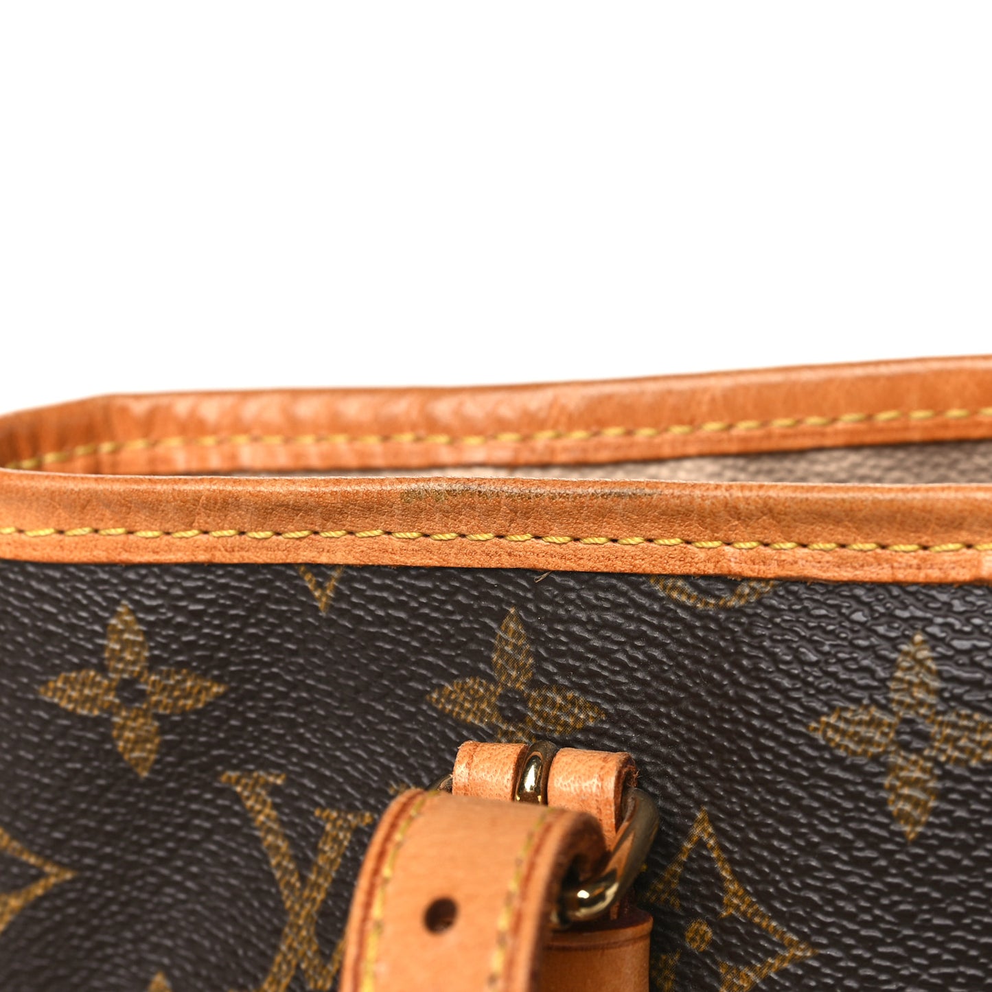 Monogram Petit Bucket 23