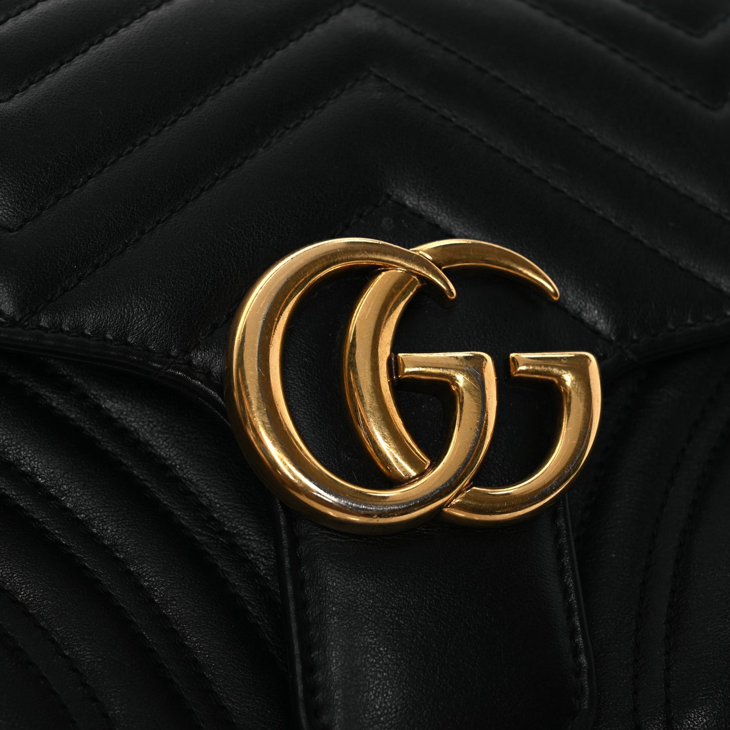 Calfskin Matelasse Small GG Marmont Shoulder Bag Black