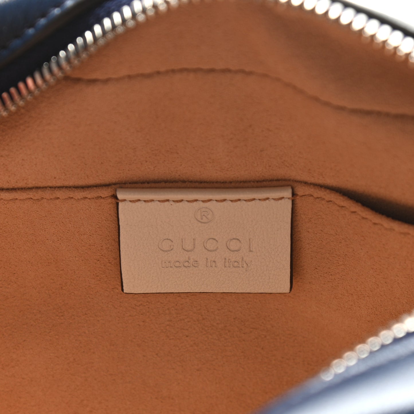 Vintage Effect Calfskin Matelasse Diagonal Small Torchon GG Marmont Chain Shoulder Bag Blue Agata Mystic White