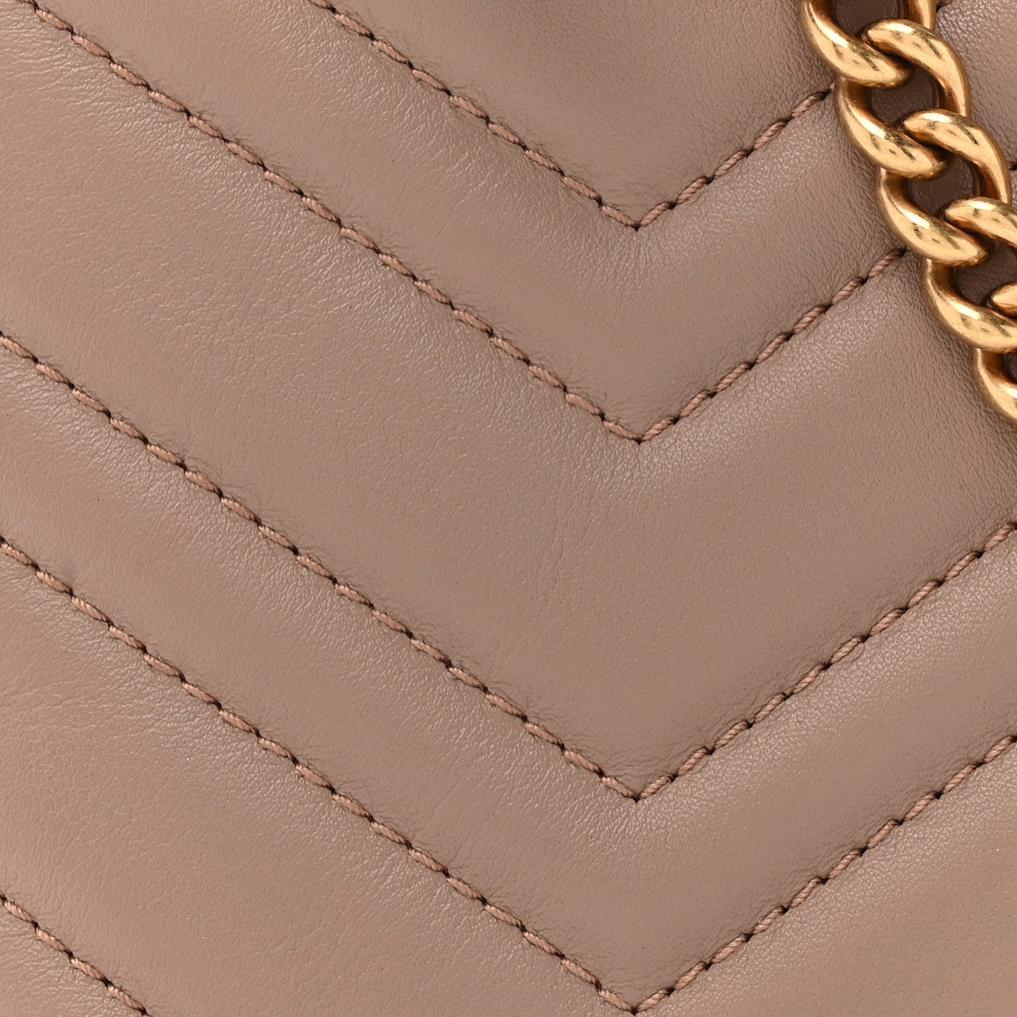 Calfskin Matelasse Mini GG Marmont Chain Bag Porcelain Rose