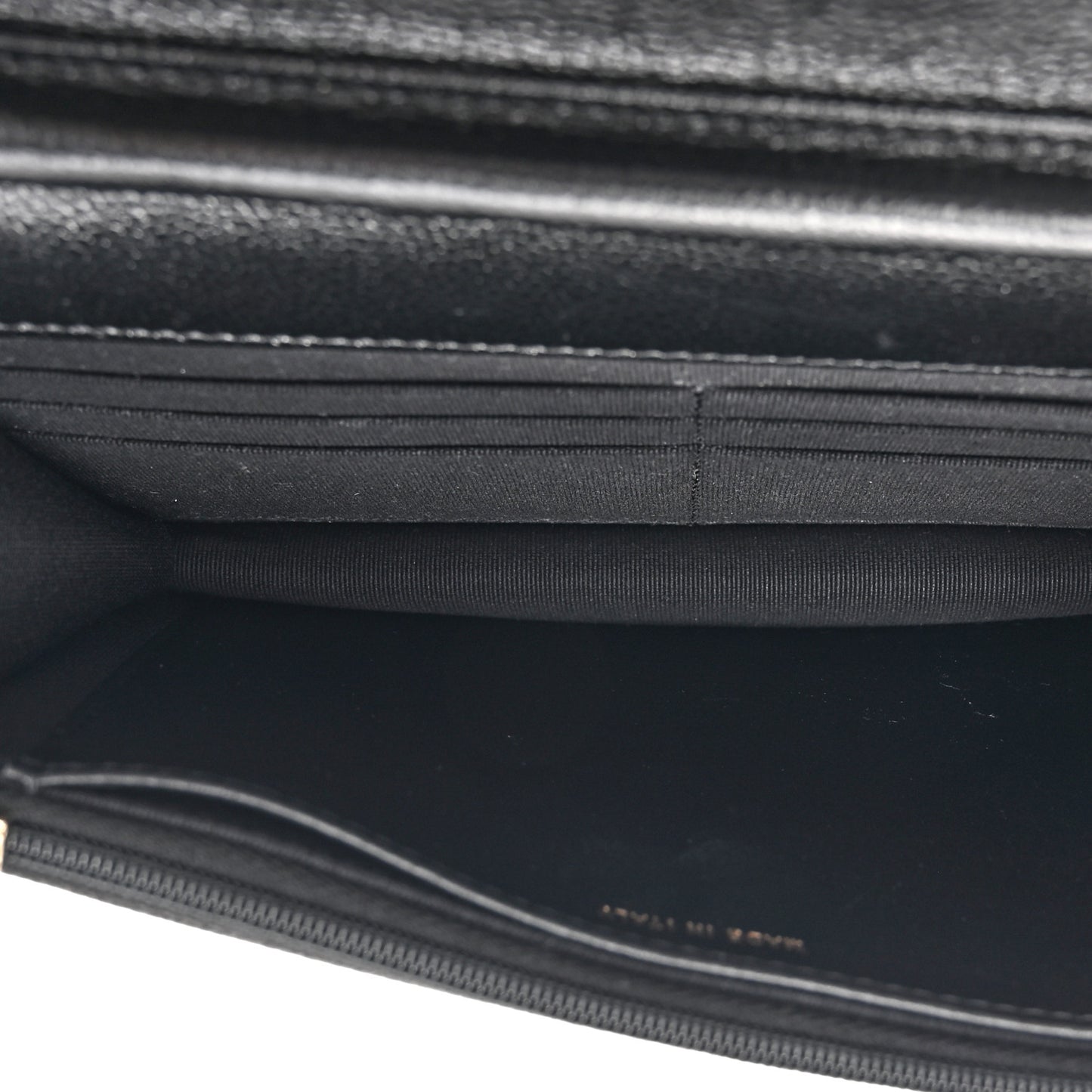 Caviar Quilted Multi Chain Wallet On Chain WOC Black
