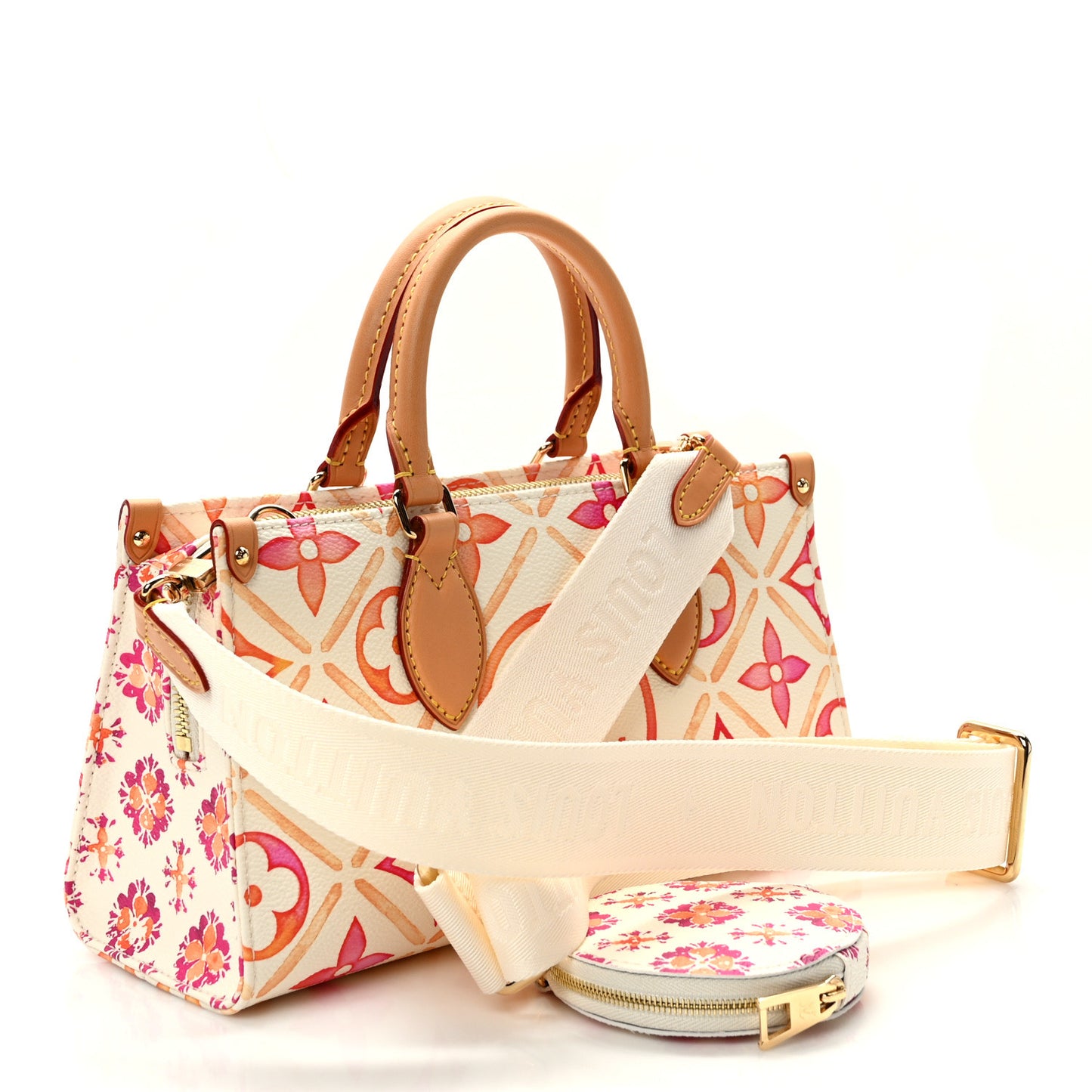 Monogram Tiles By The Pool OnTheGo East West Coral