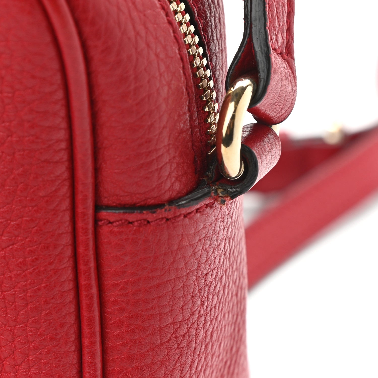 Gucci Pebbled Calfskin Small Soho Disco Bag Tabasco Red 16 of 17